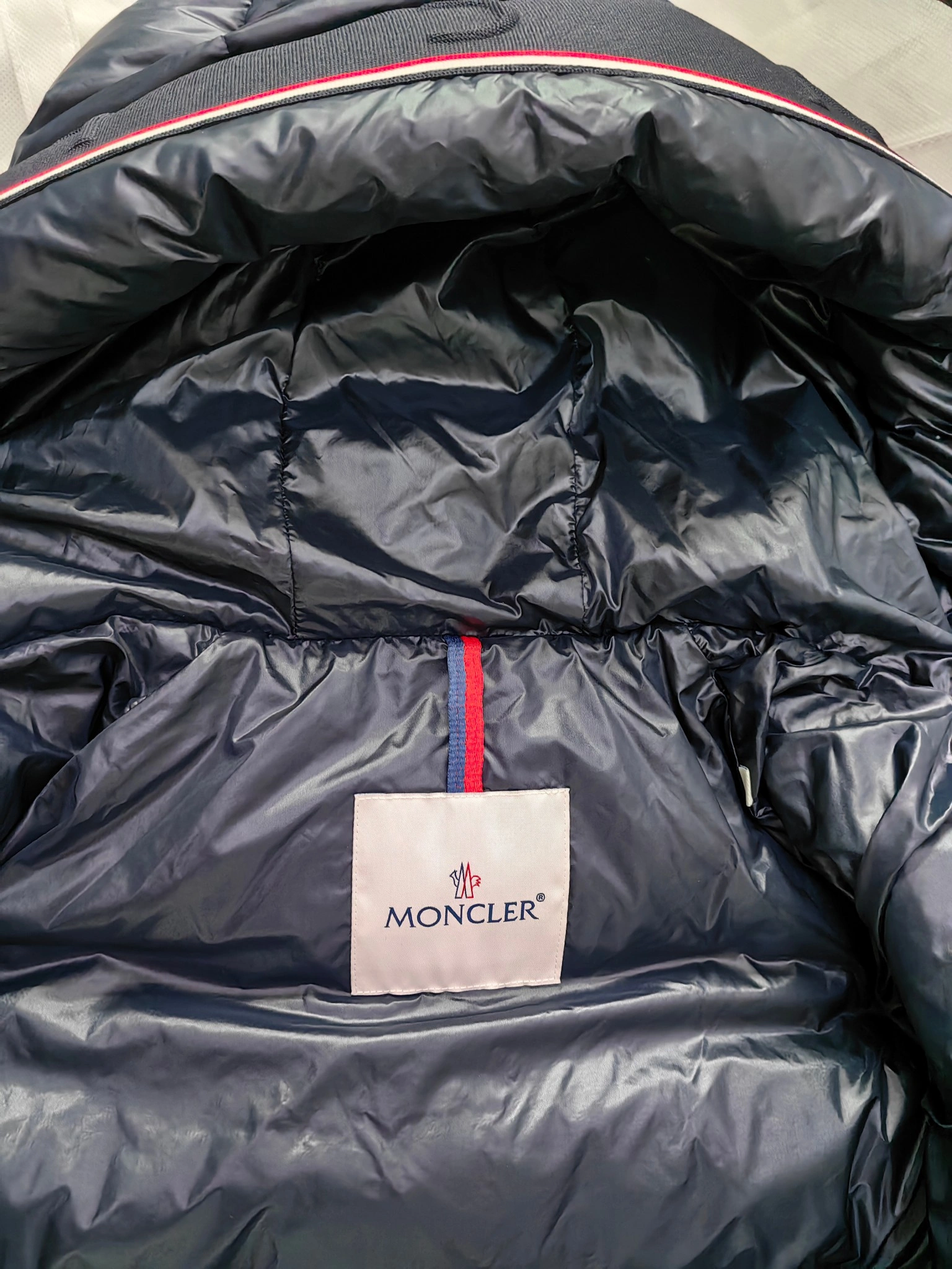 SoftTouch Moncler Down Jackets 146135