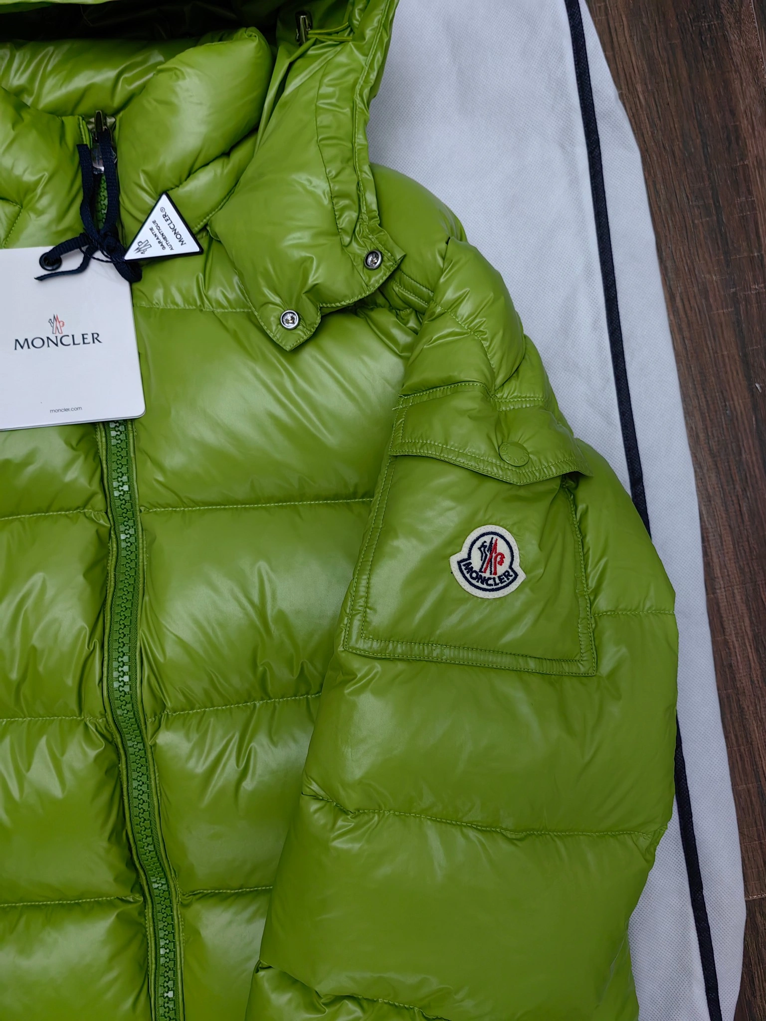 Contemporary Moncler Down Jackets 146124