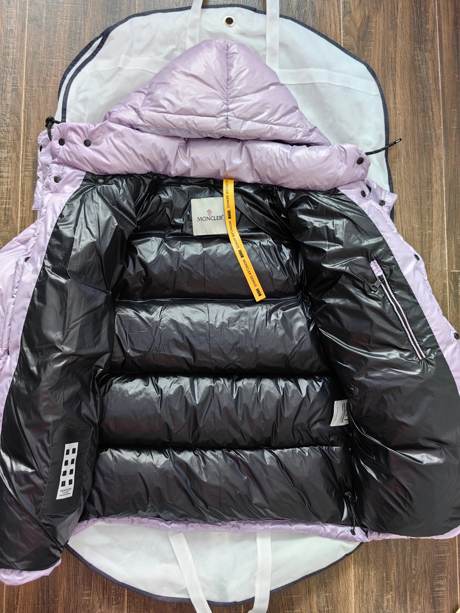Neat Moncler Down Jackets 146141