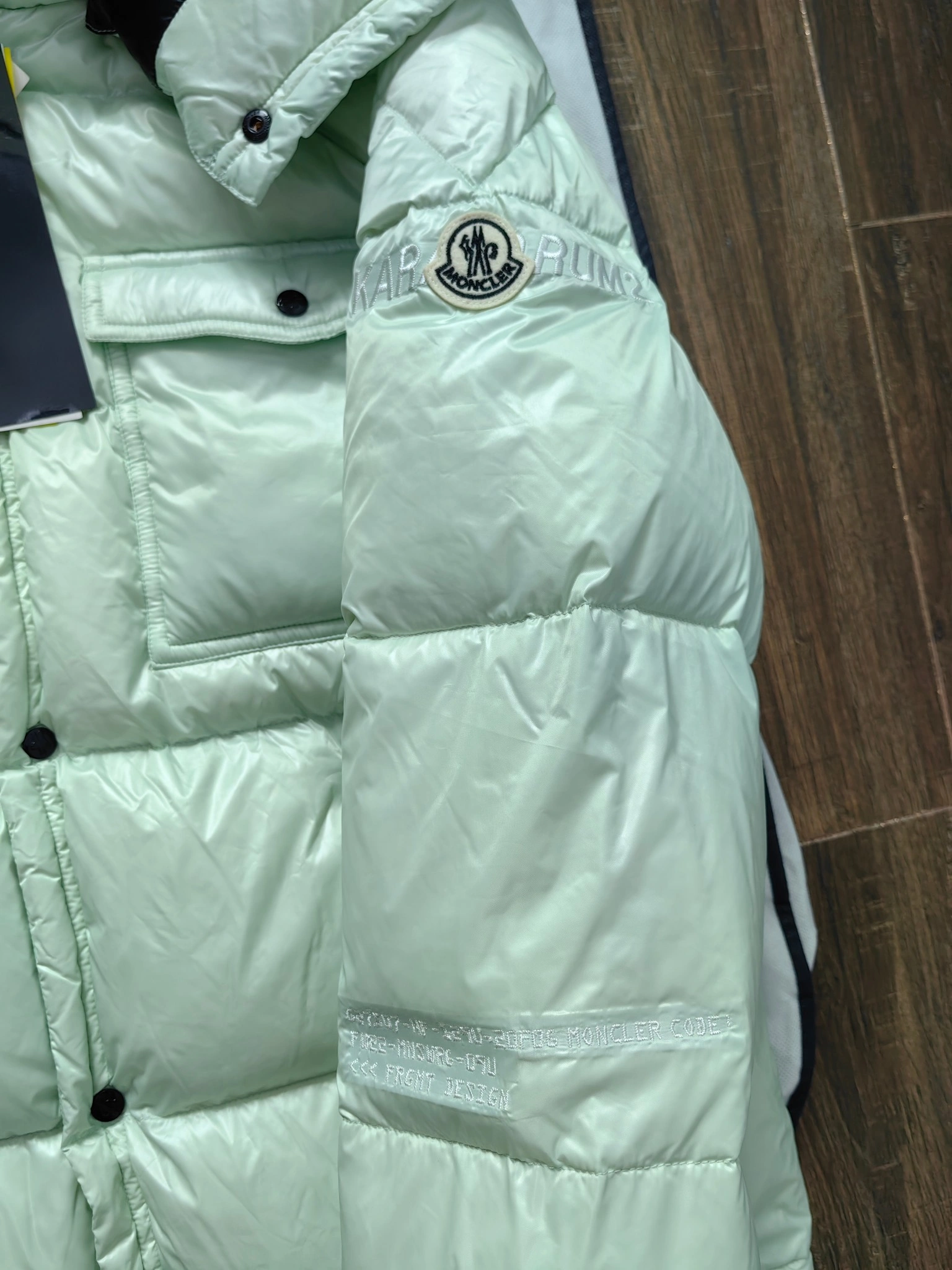 Moncler Down Jackets Reliable 146119