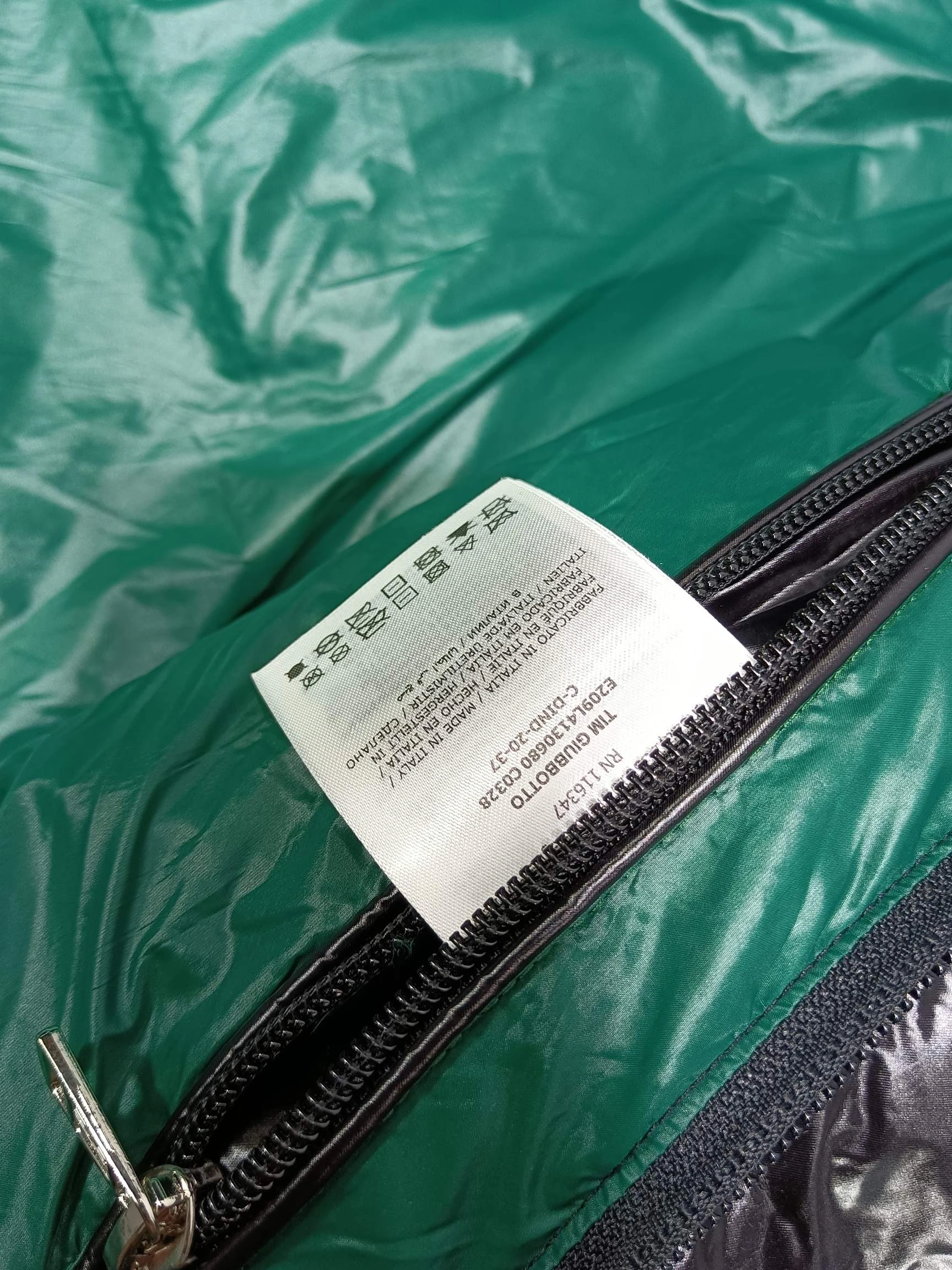 Moncler Down Jackets Affordable 146142