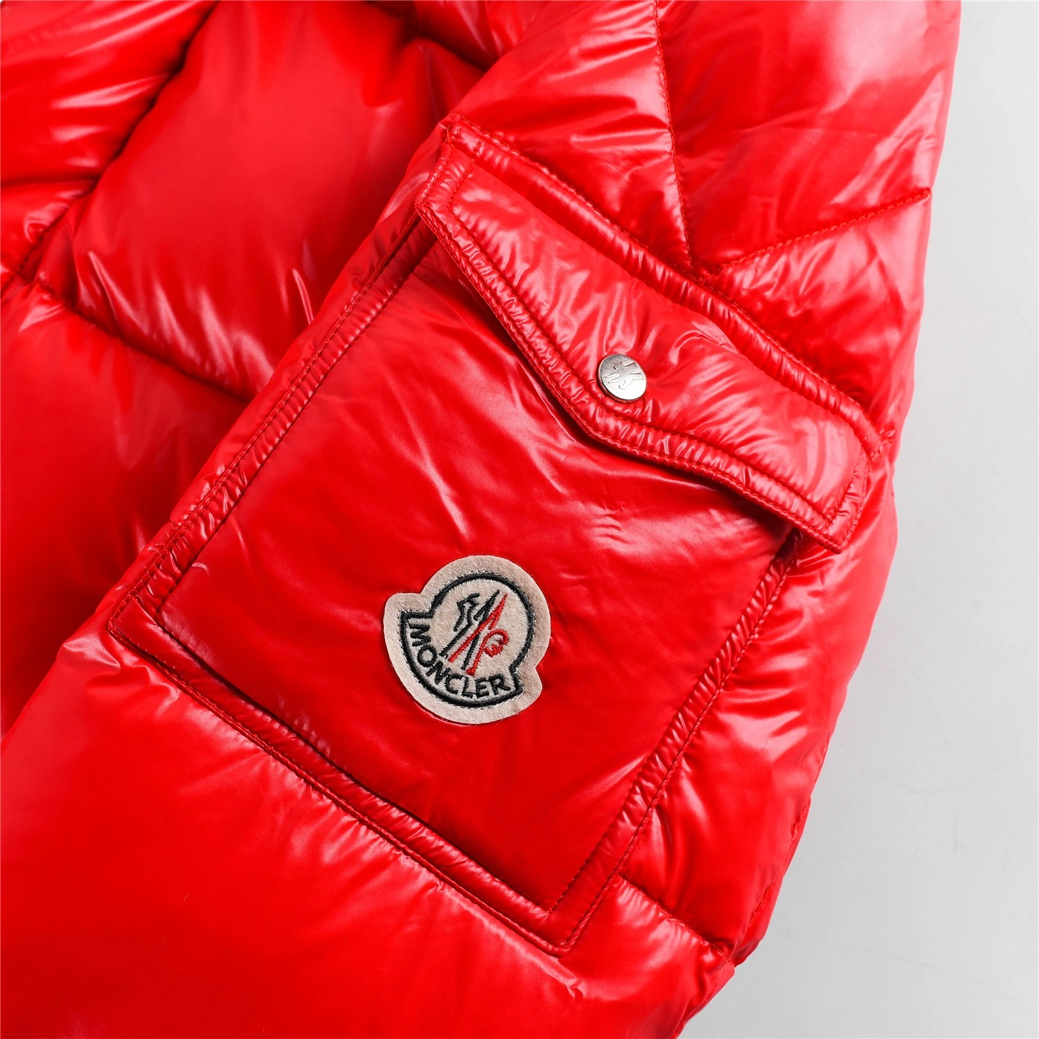 Unisex Moncler Down Jackets 146126