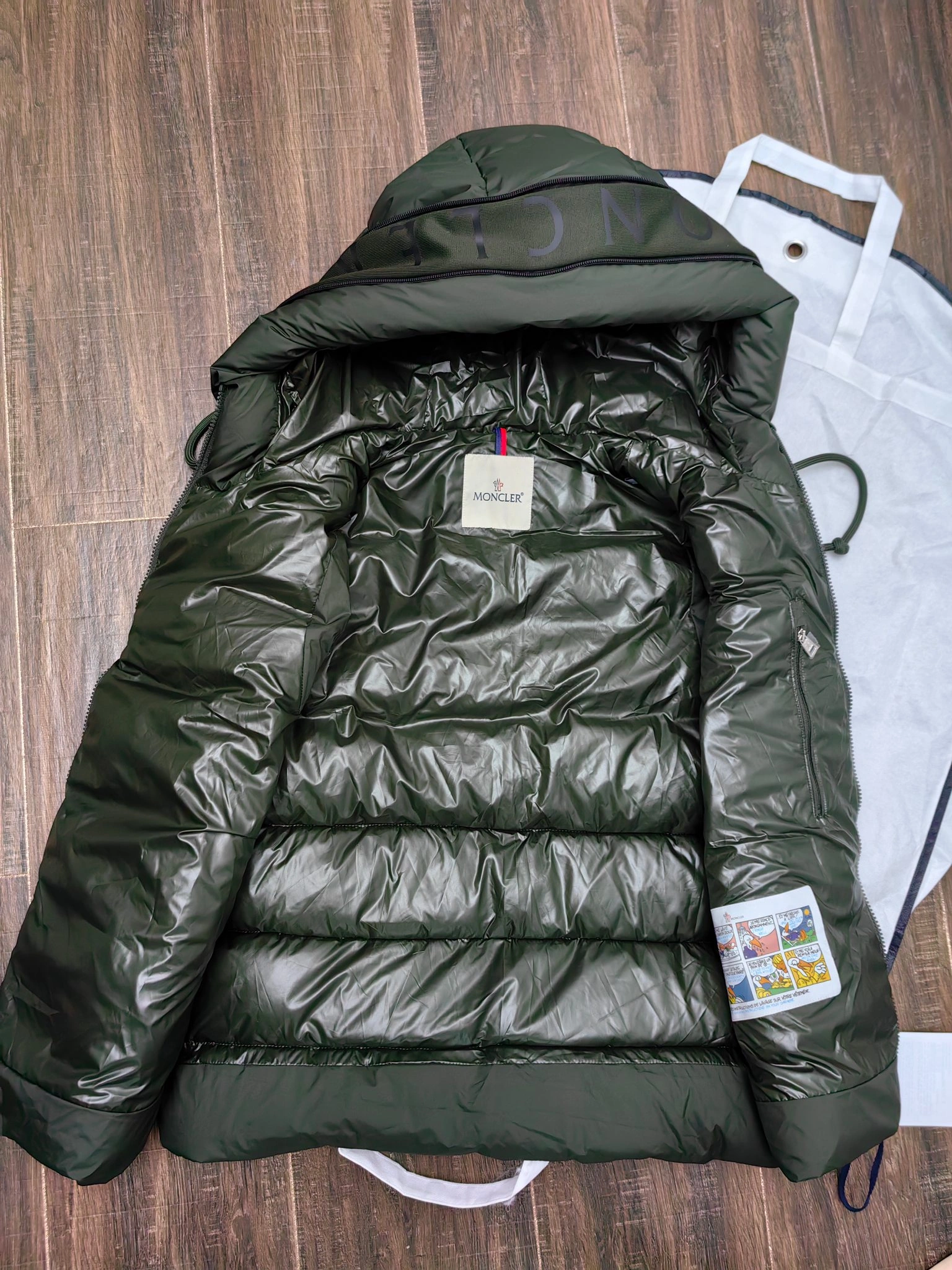 Youthful Moncler Down Jackets 146134