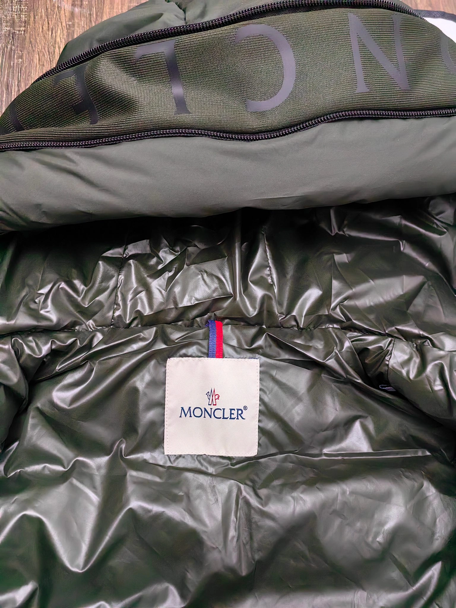 Youthful Moncler Down Jackets 146134