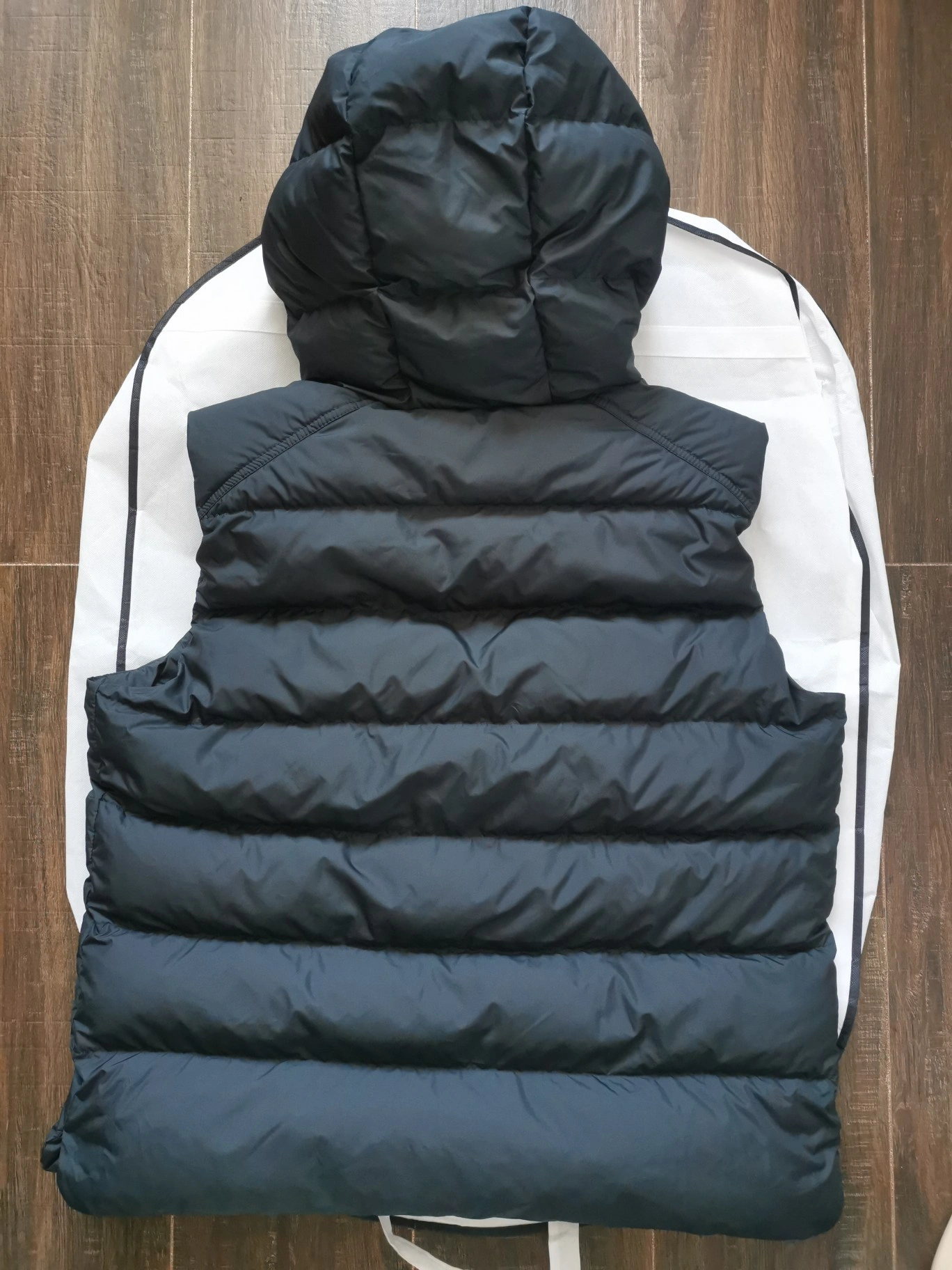 Bold Moncler Down Jackets 146116