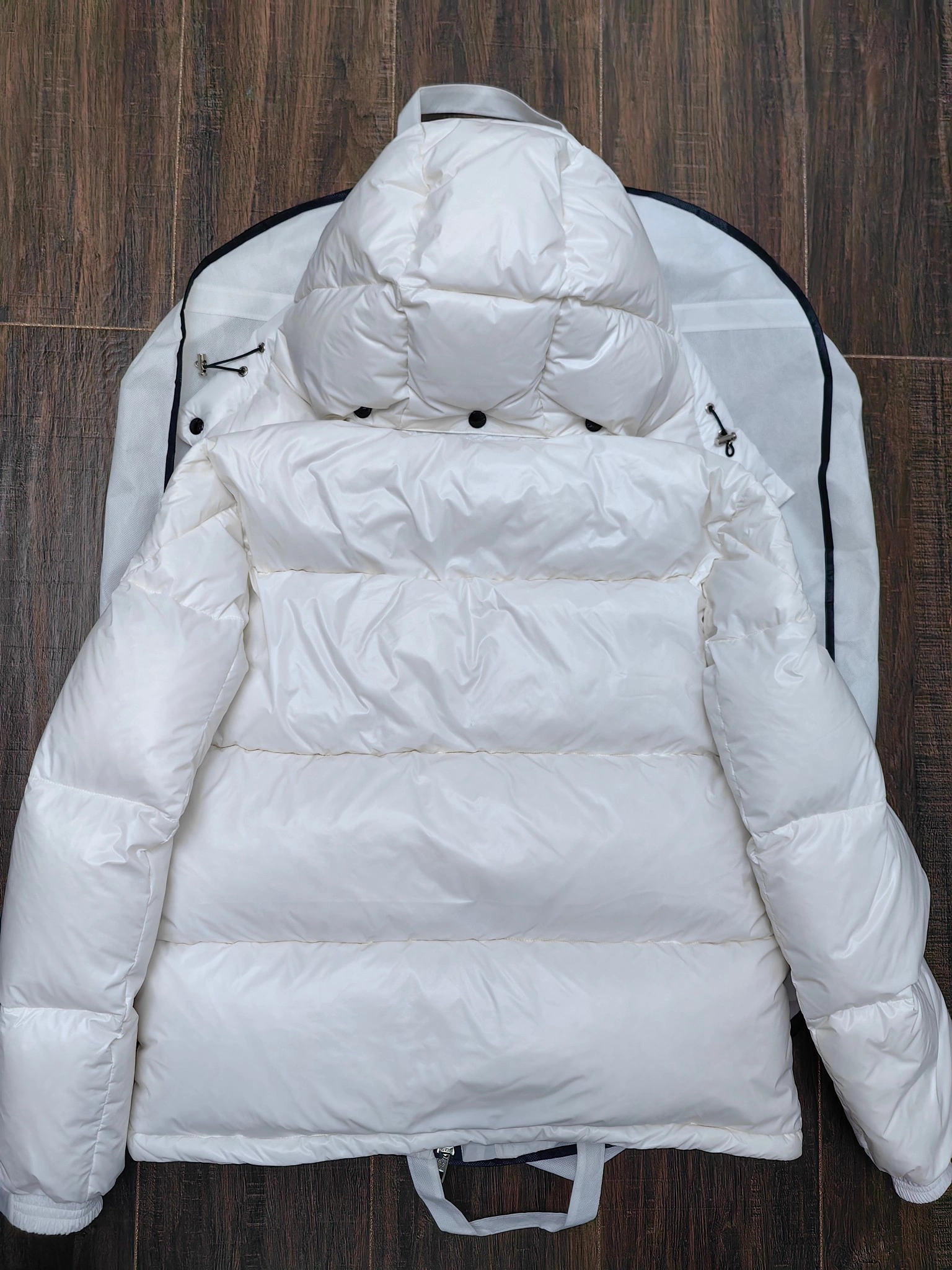 Moncler Down Jackets DailyWear 146144