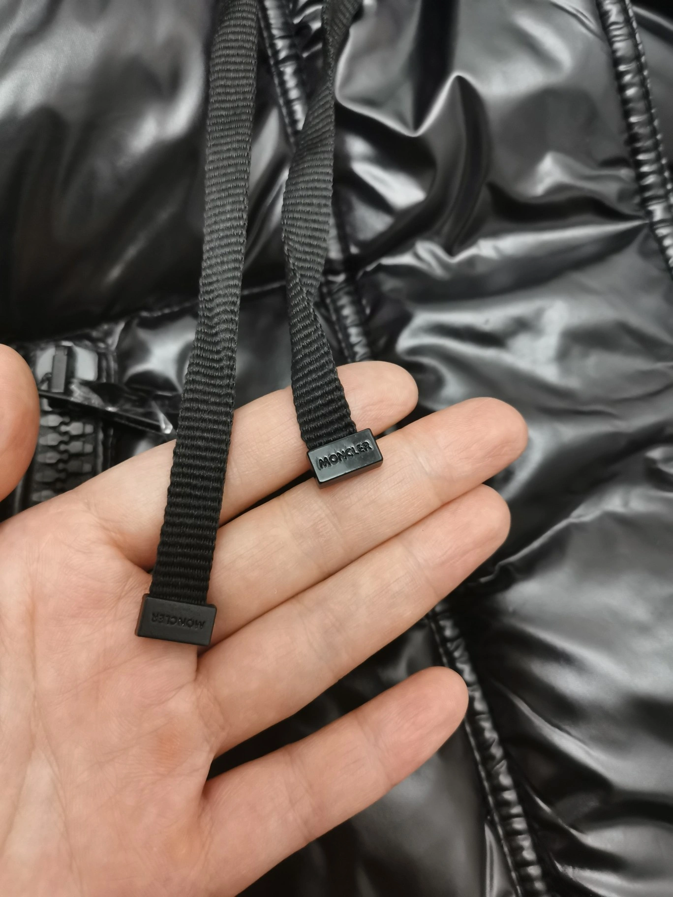 Cozy Moncler Down Jackets 146108
