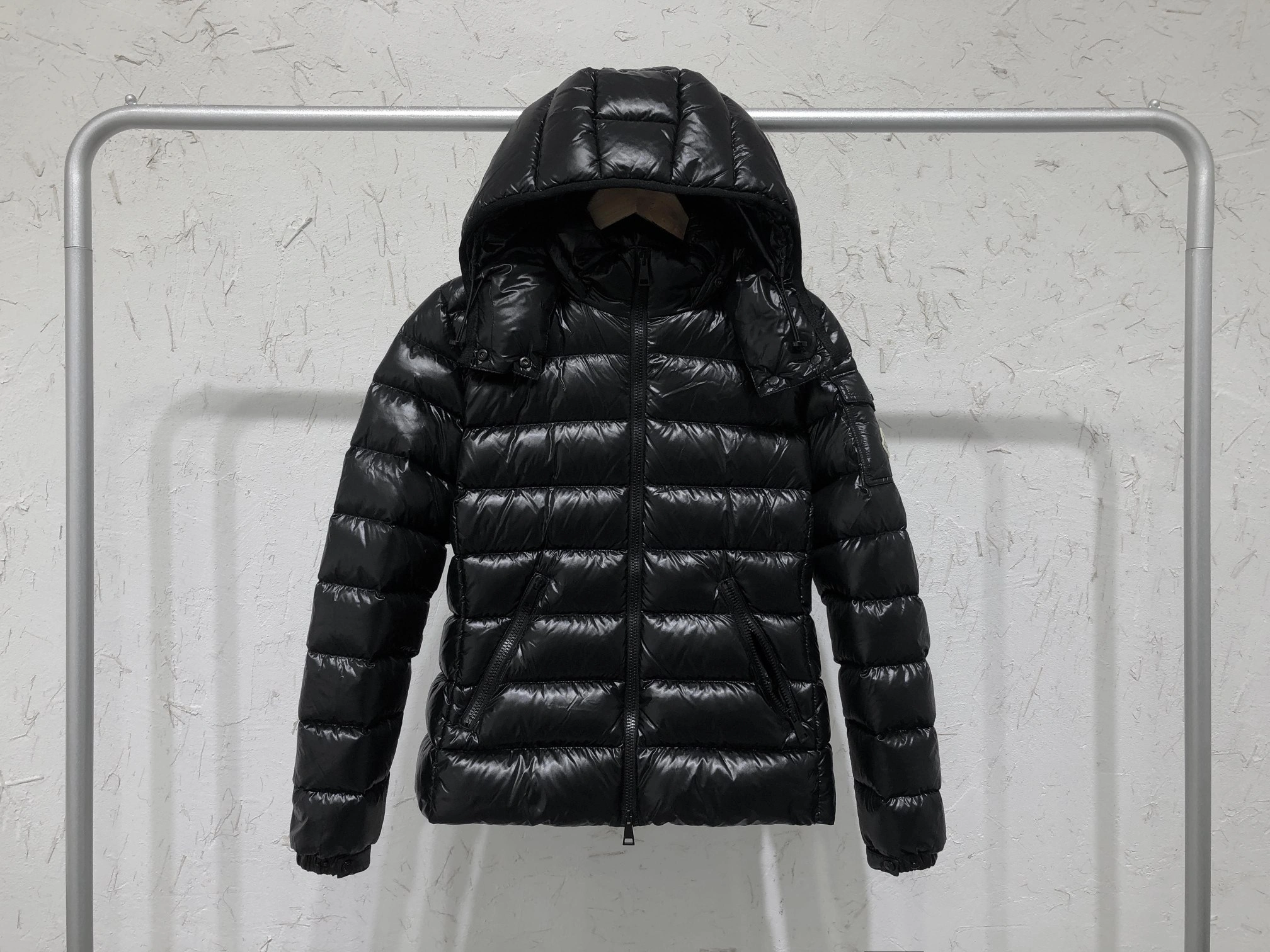 SoftTouch Moncler Down Jackets 146105