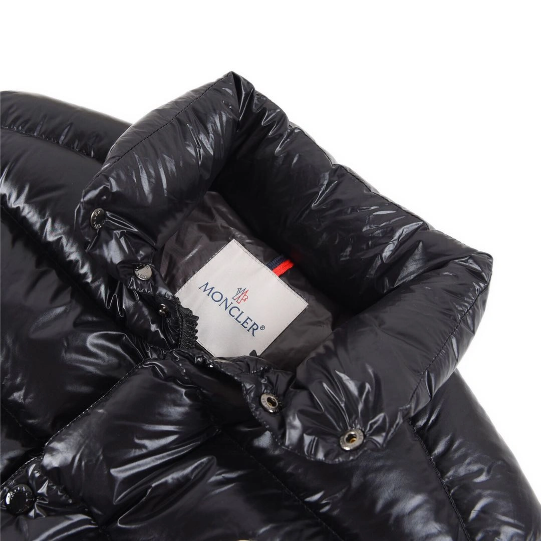 Moncler Down Jackets Tailored 146104