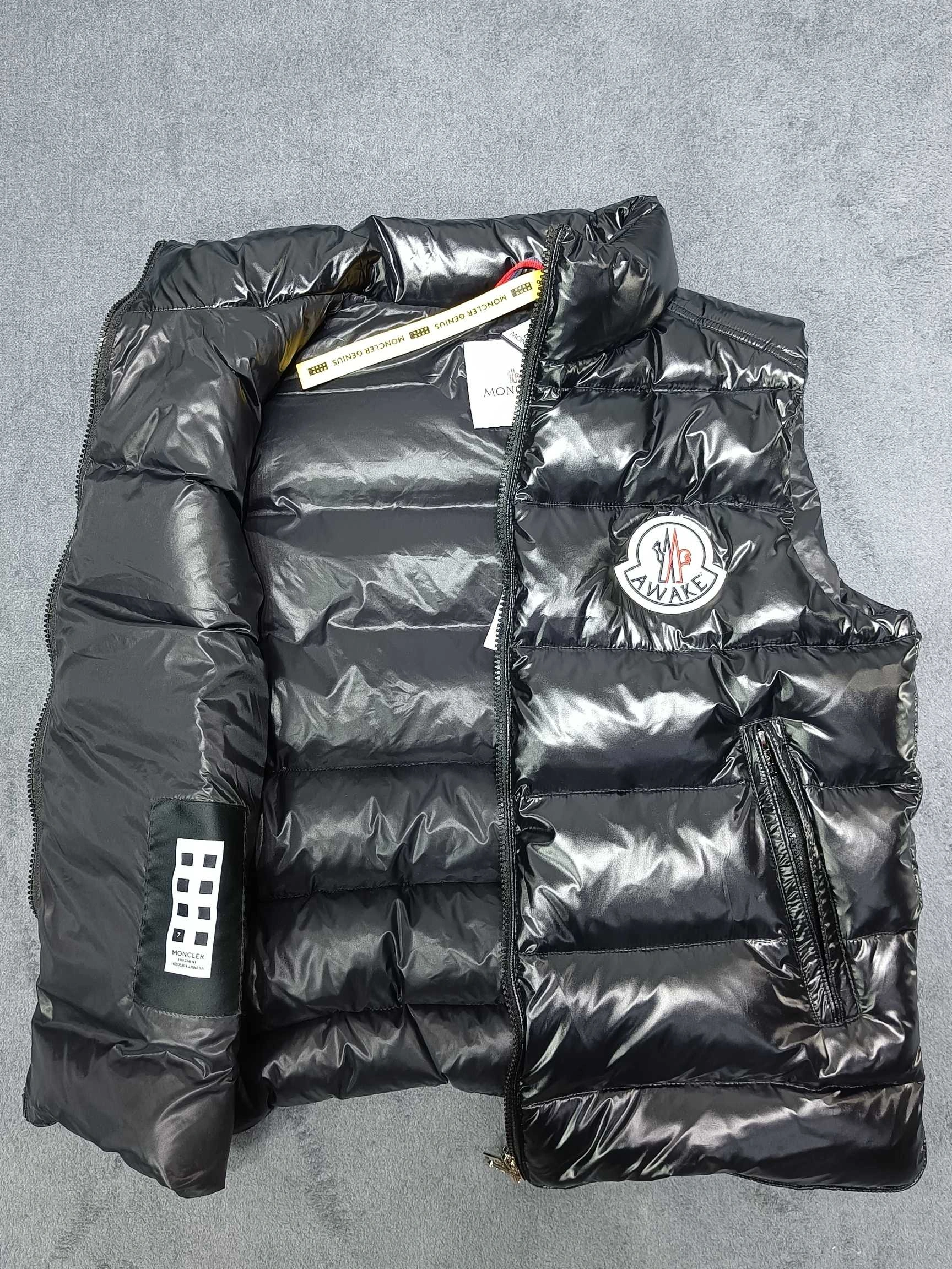 Moncler Down Jackets Chic 146103