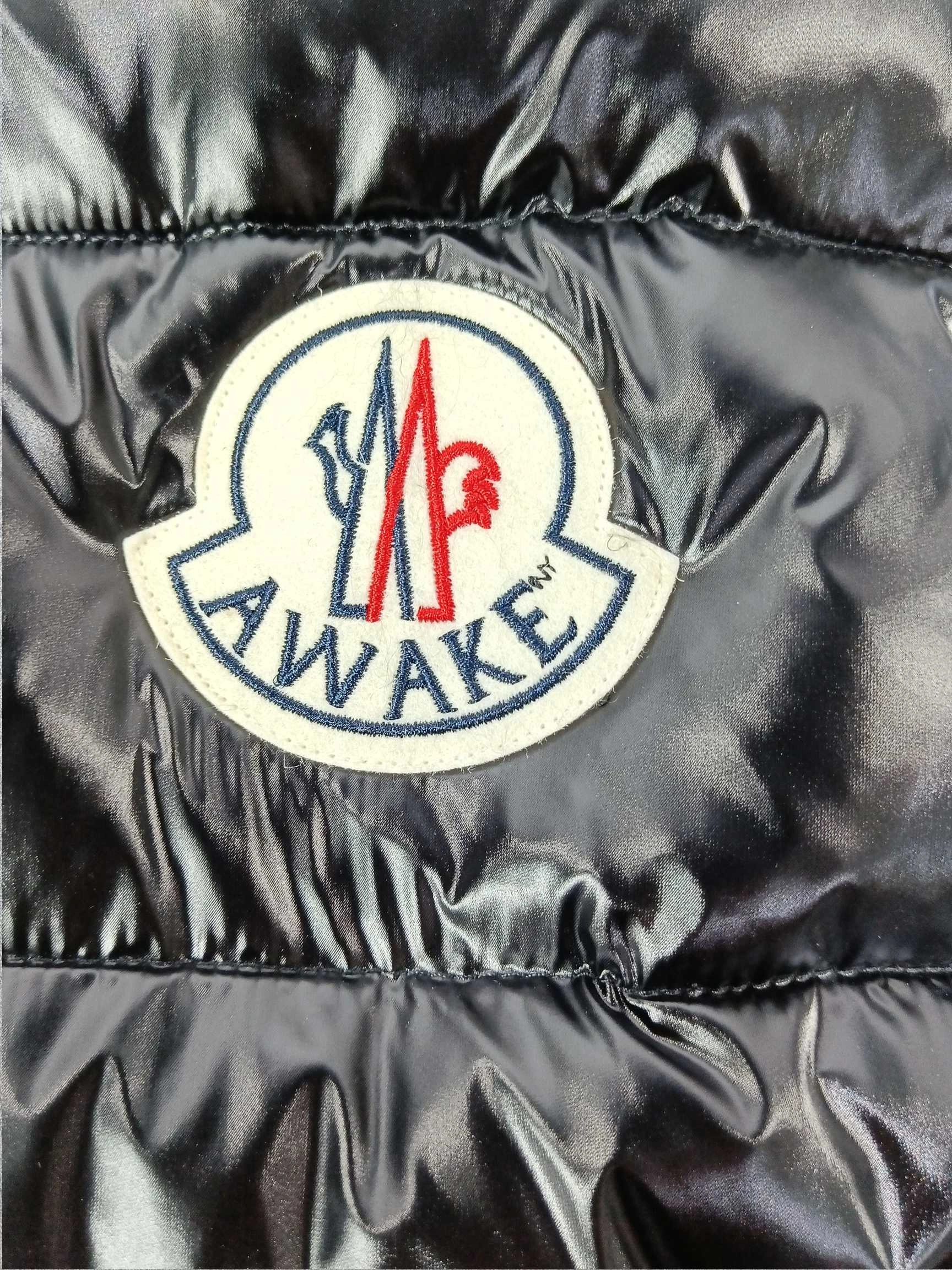 Moncler Down Jackets Chic 146103