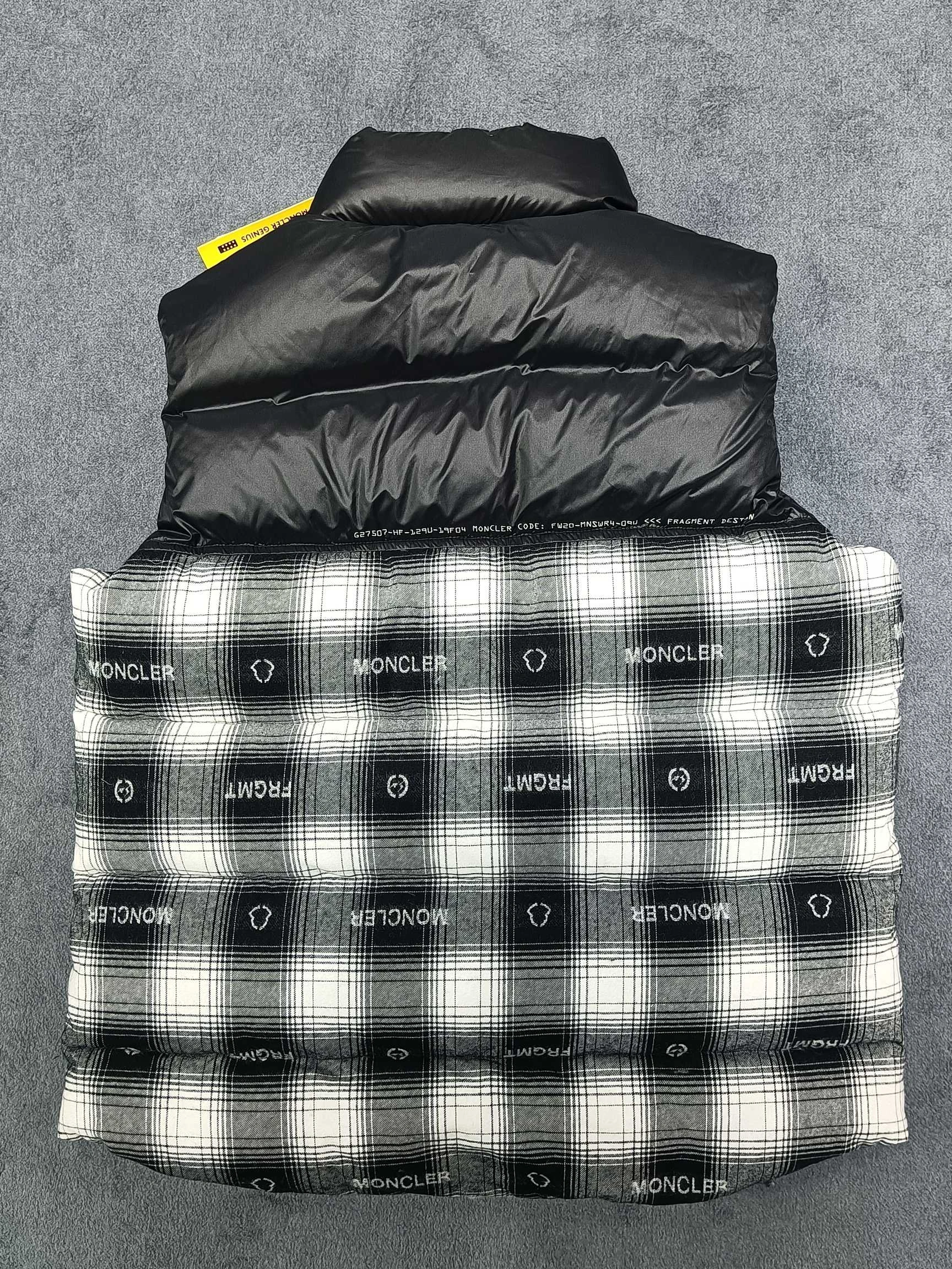 Moncler Down Jackets Casual 146100