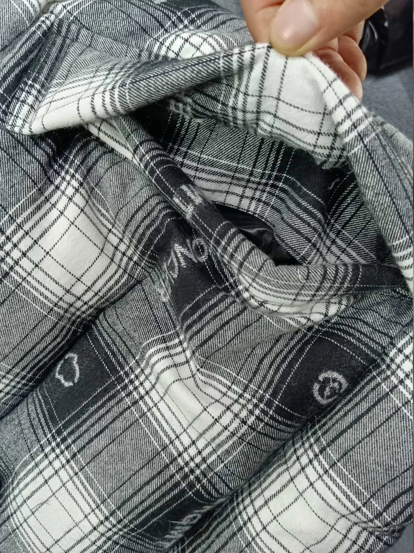 Moncler Down Jackets Casual 146100