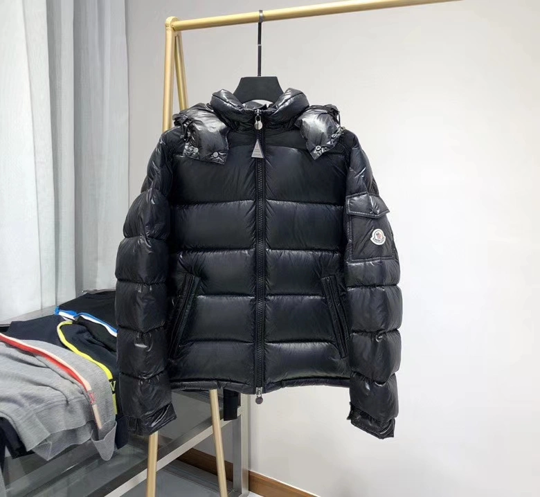 EyeCatching Moncler Down Jackets 146088