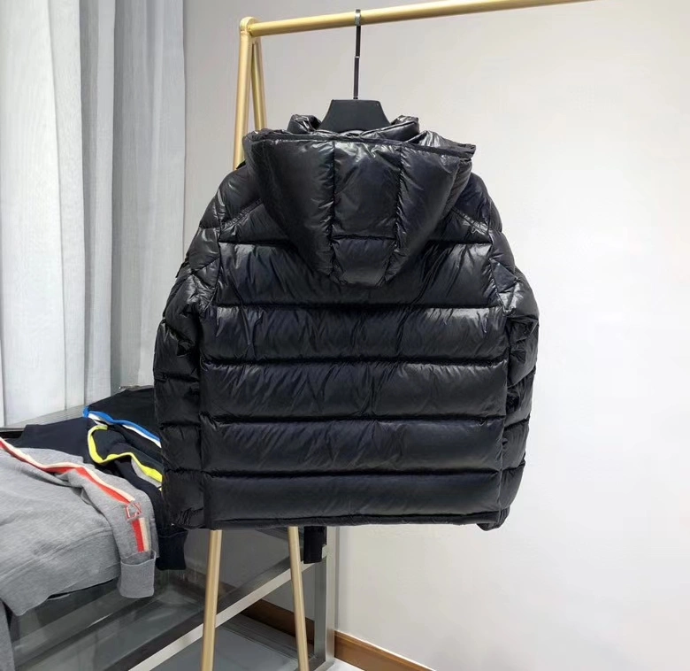 EyeCatching Moncler Down Jackets 146088