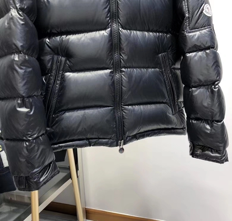 EyeCatching Moncler Down Jackets 146088