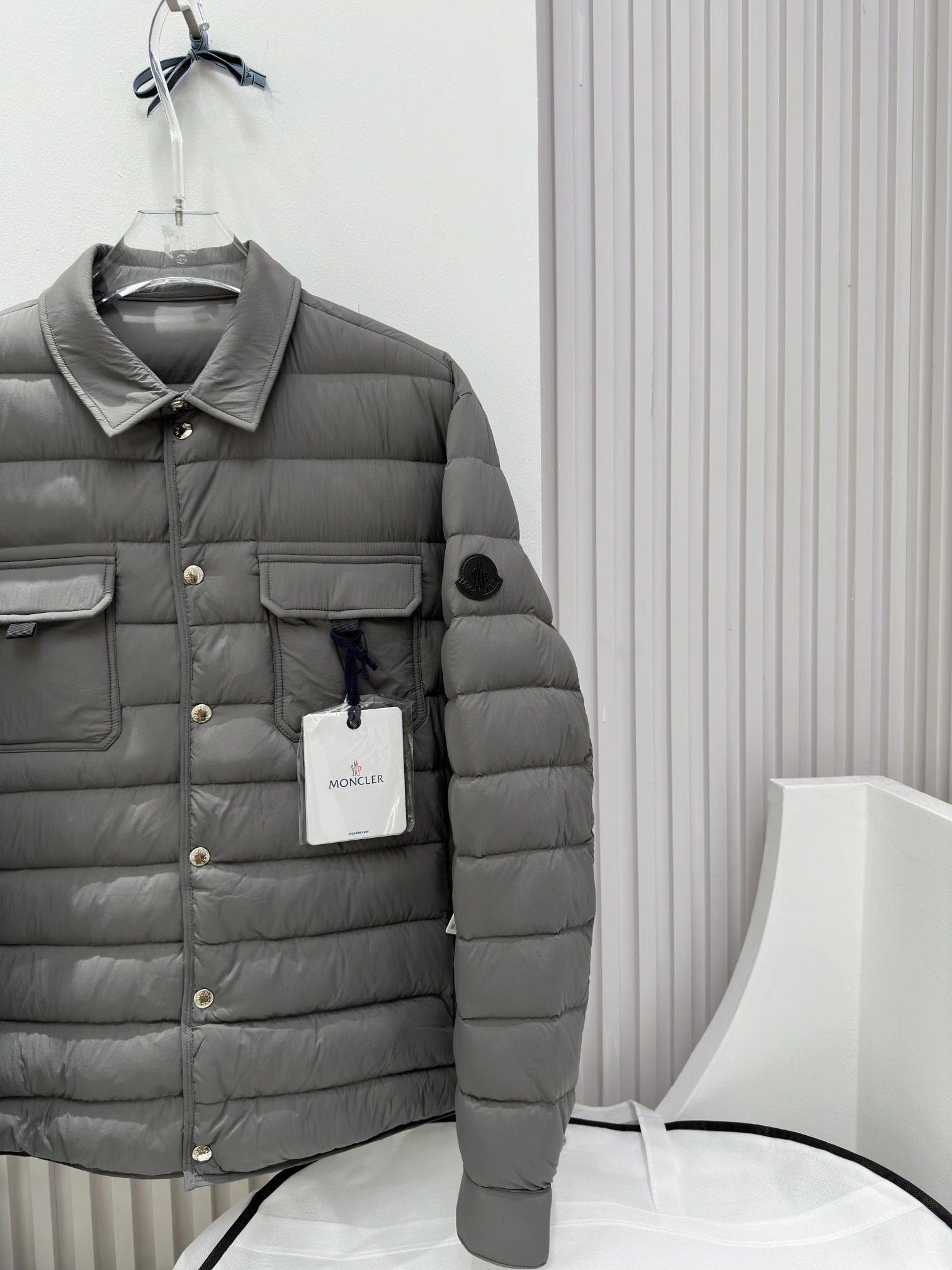 Moncler Down Jackets SunProtective 146090