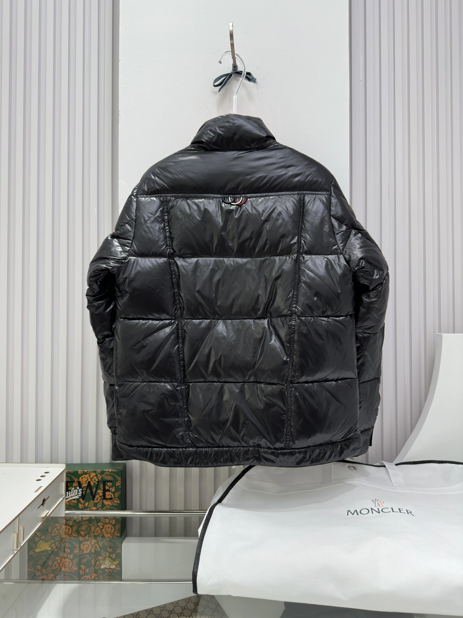 Classic Moncler Down Jackets 146101