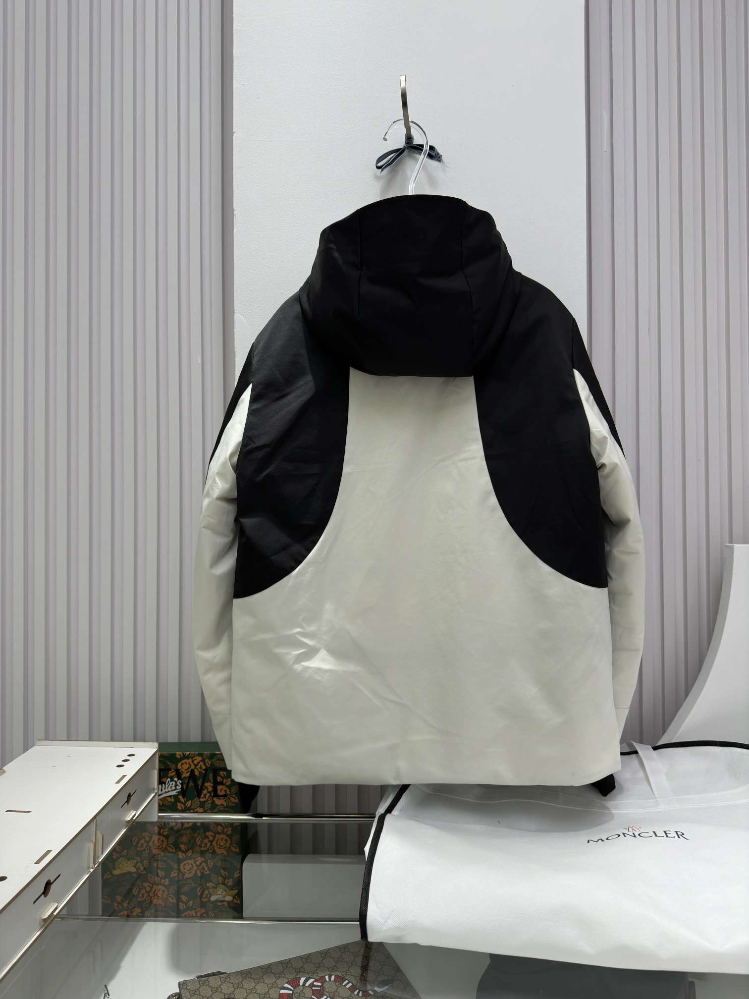 Moncler Down Jackets GoodFit 146091