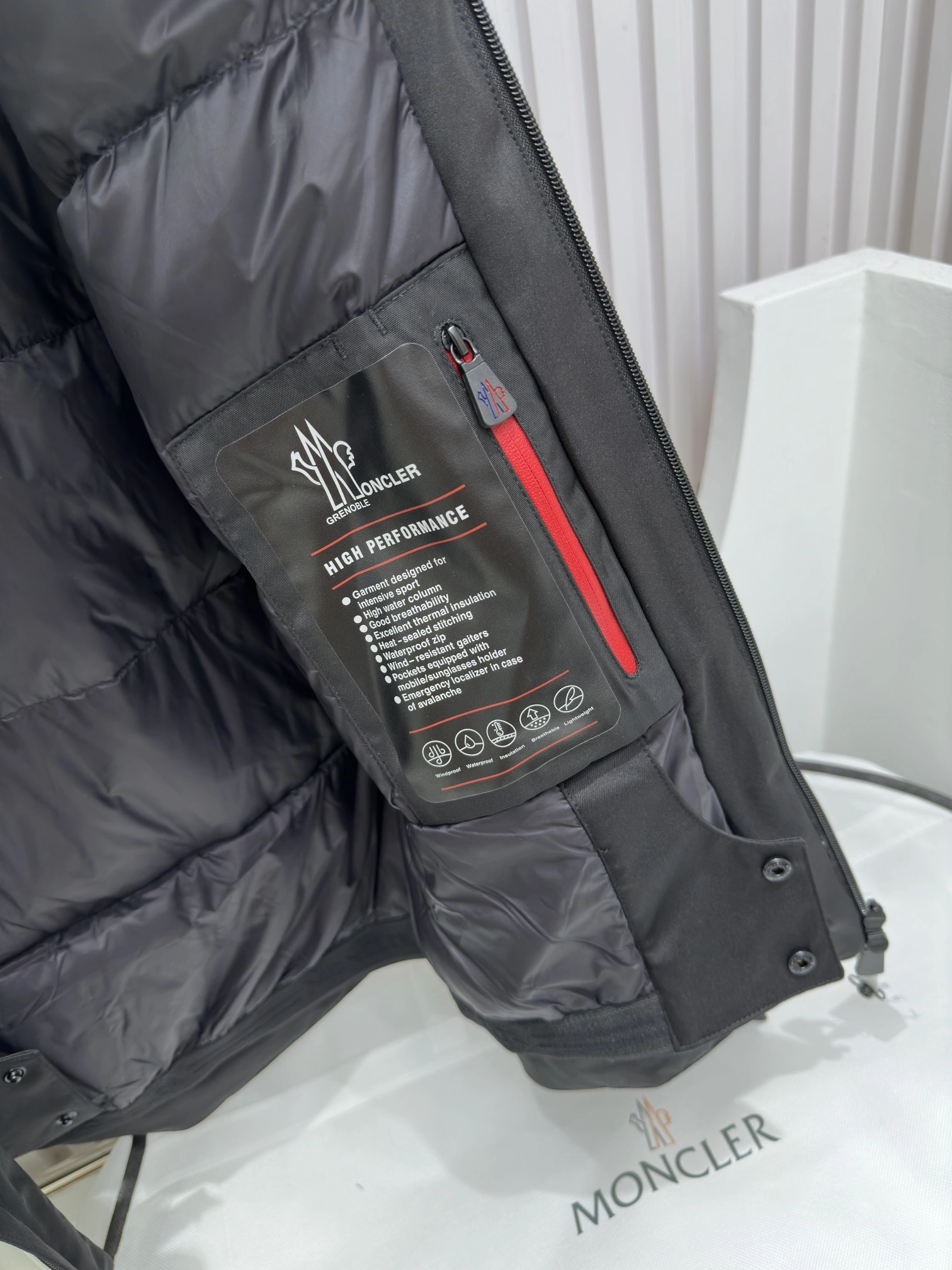 Moncler Down Jackets GoodFit 146091