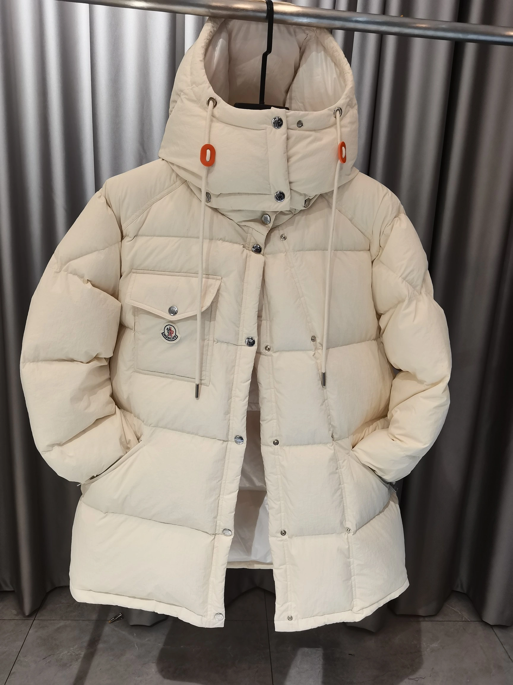 Moncler Down Jackets ModernLook 146099
