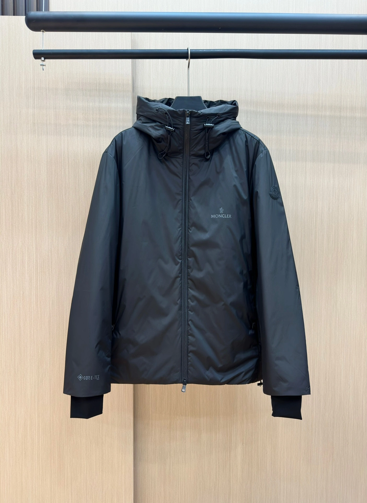 Moncler Down Jackets Colorful 146080