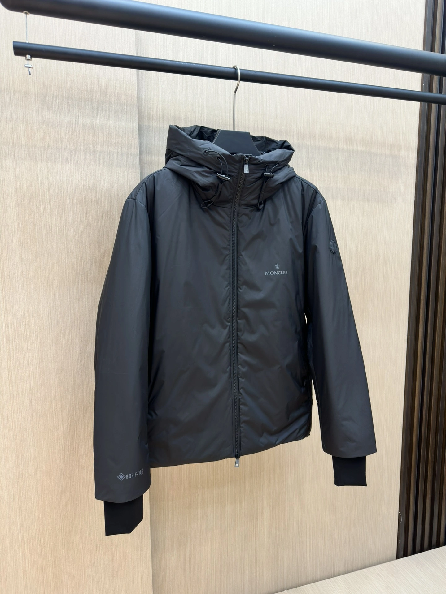 Moncler Down Jackets Colorful 146080