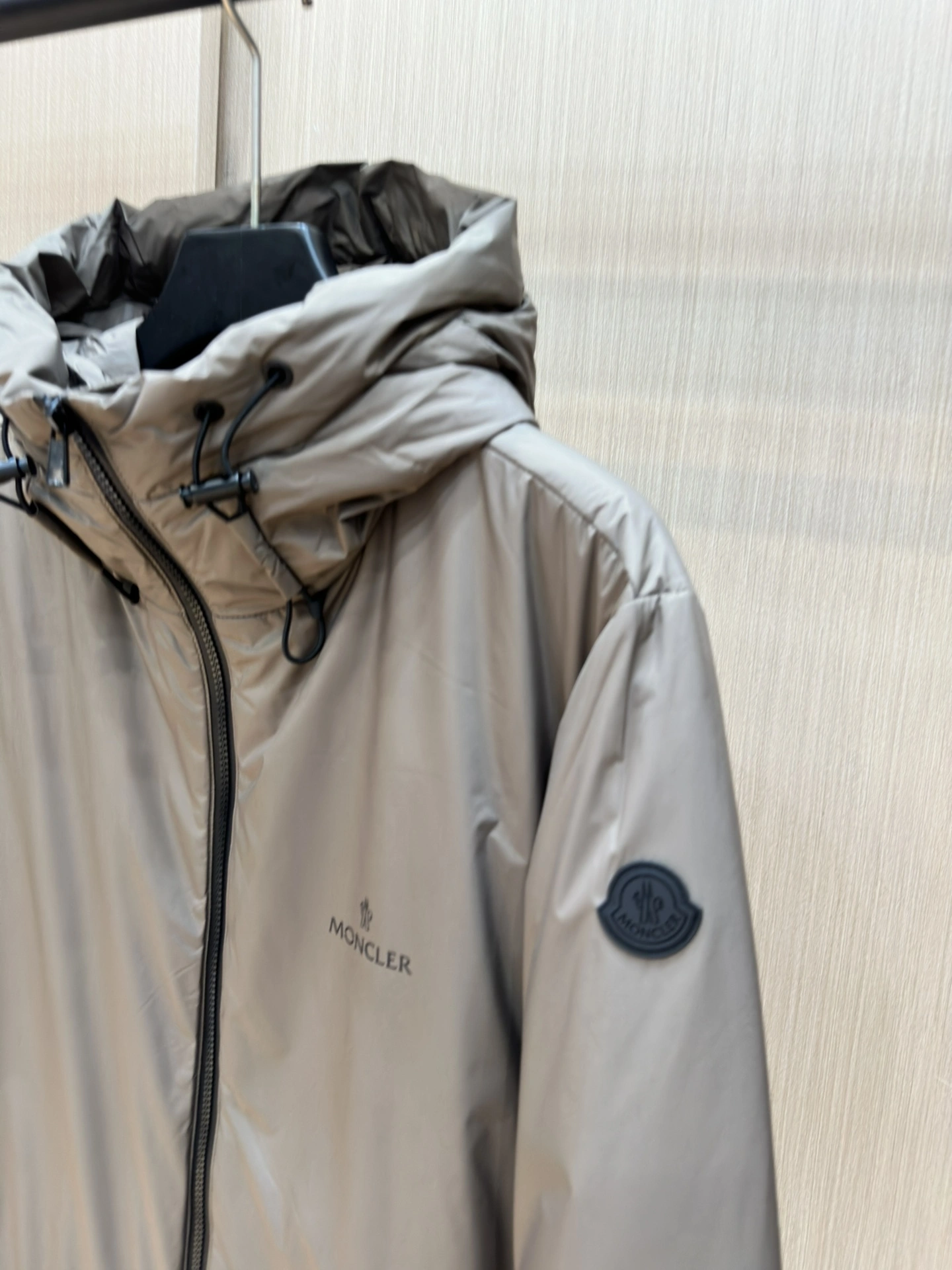 Durable Moncler Down Jackets 146082