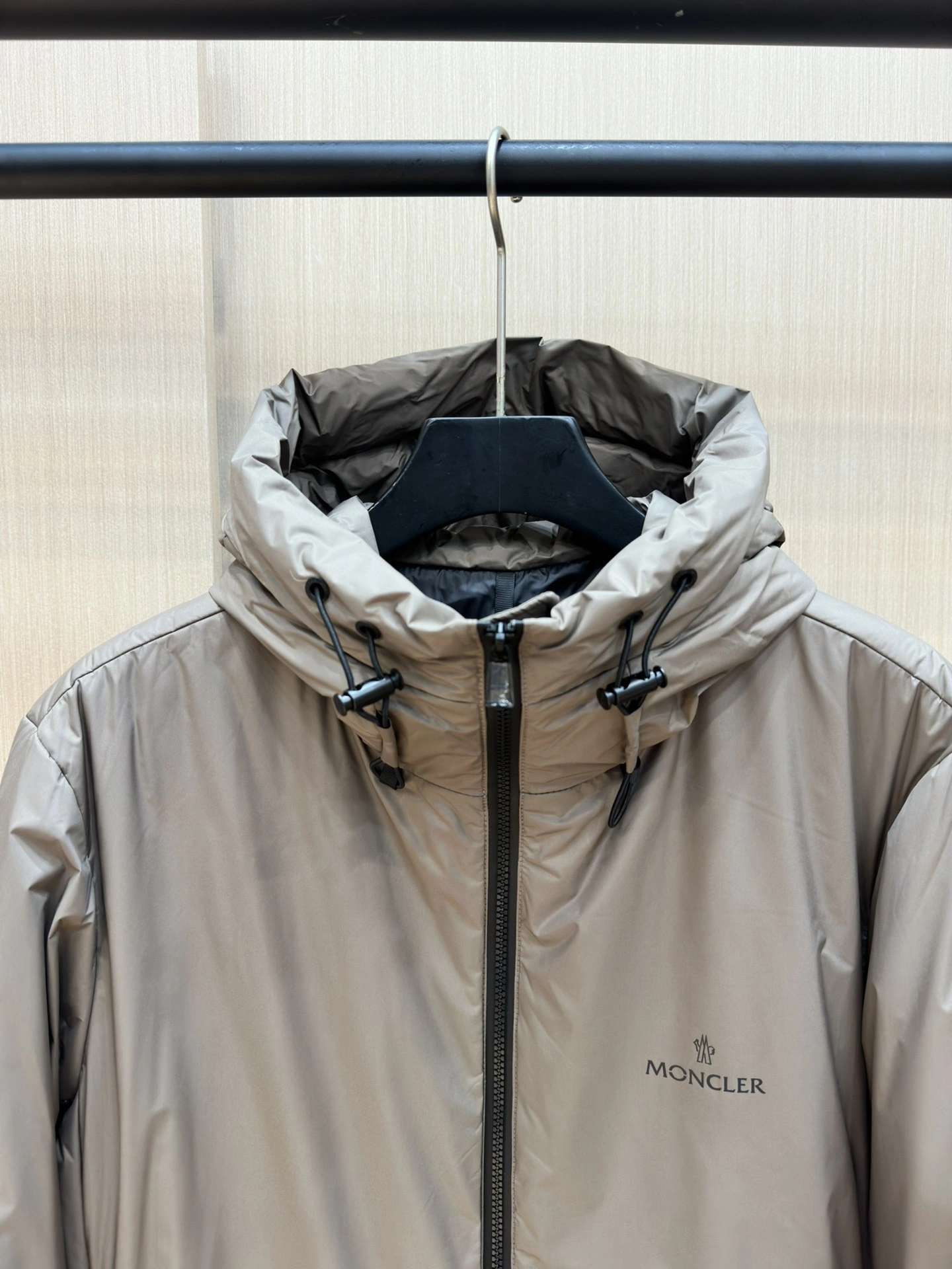 Durable Moncler Down Jackets 146082