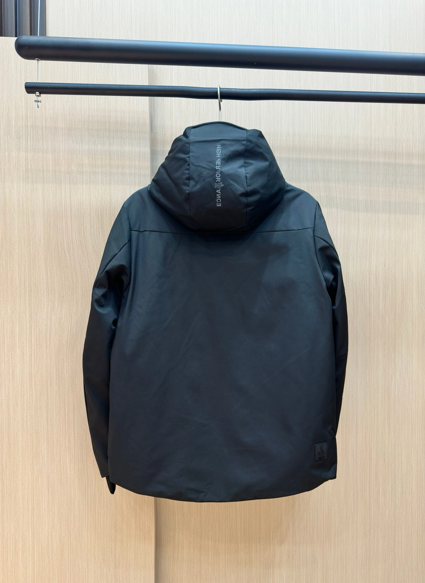FlexibleFit Moncler Down Jackets 146083
