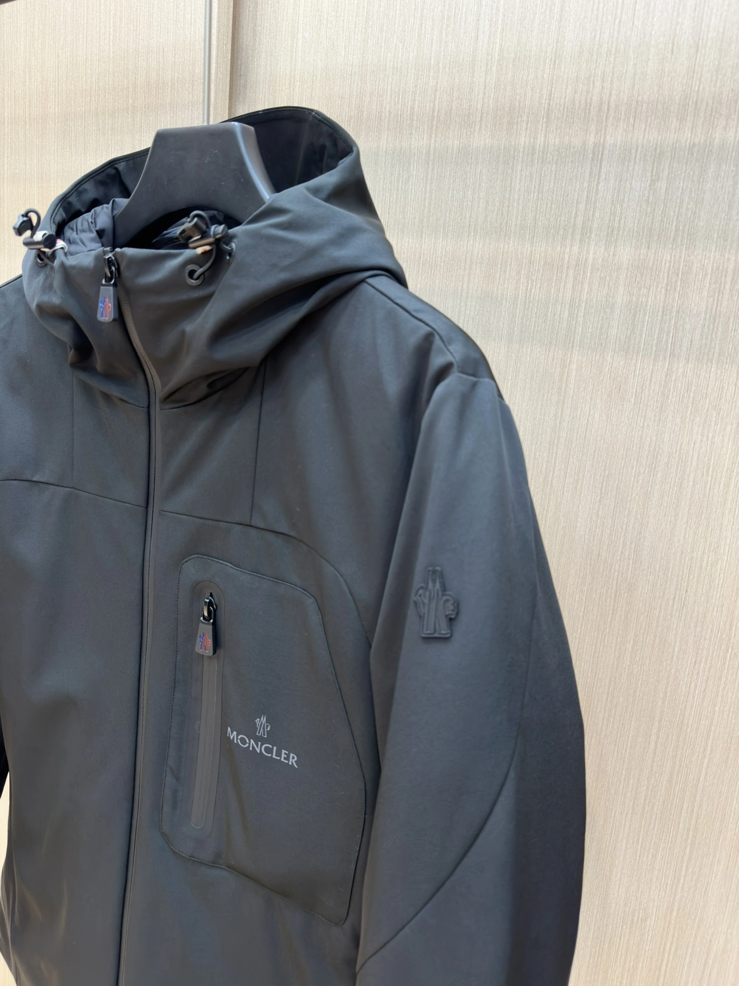 Moncler Down Jackets Fashionable 146078