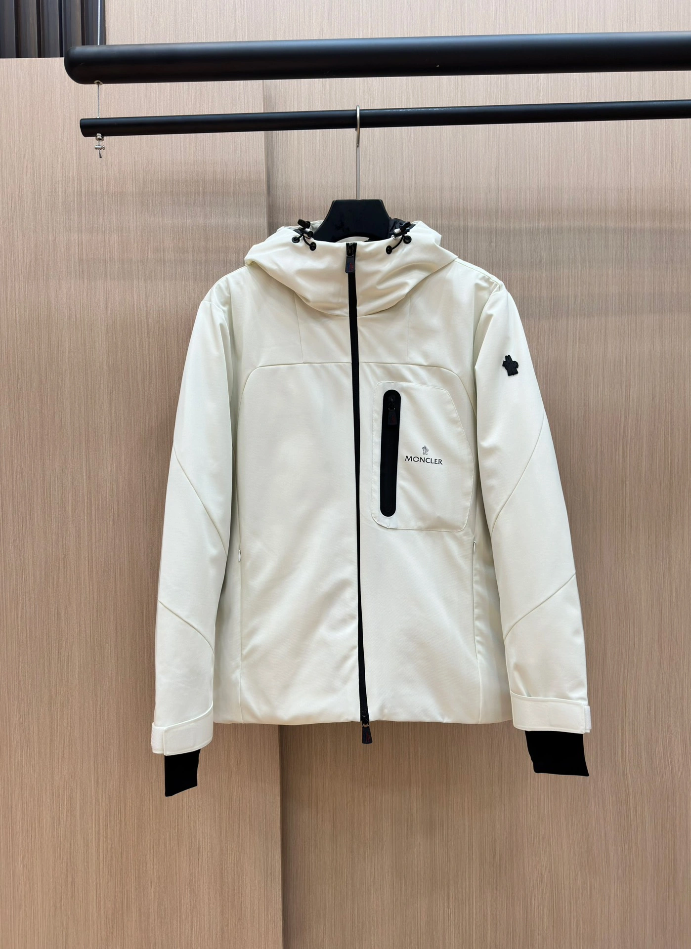 Lightweight Moncler Down Jackets 146072