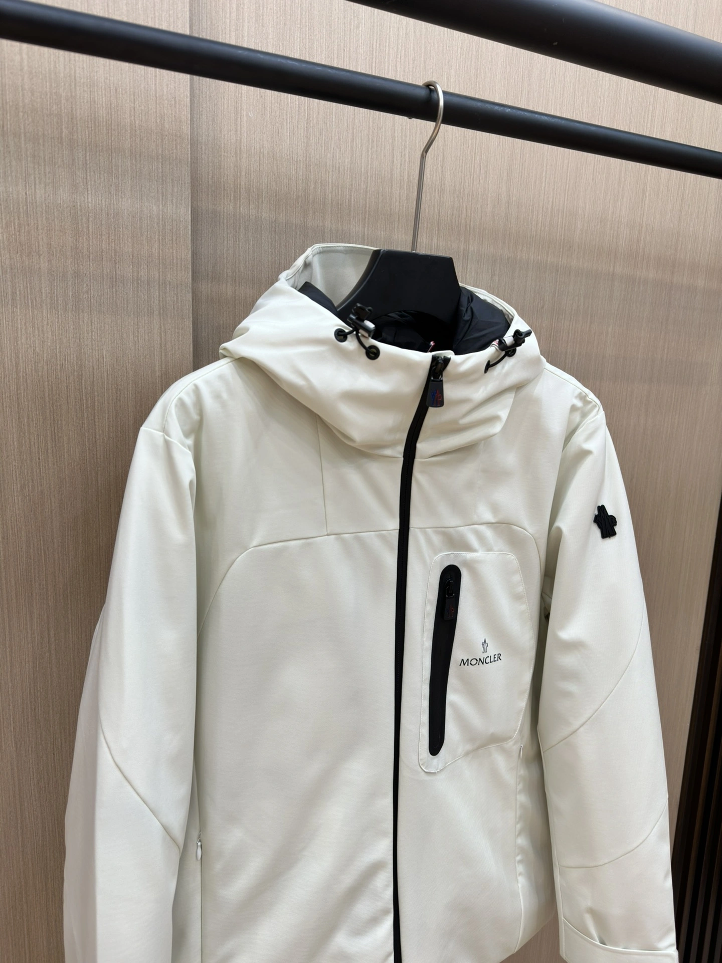 Lightweight Moncler Down Jackets 146072