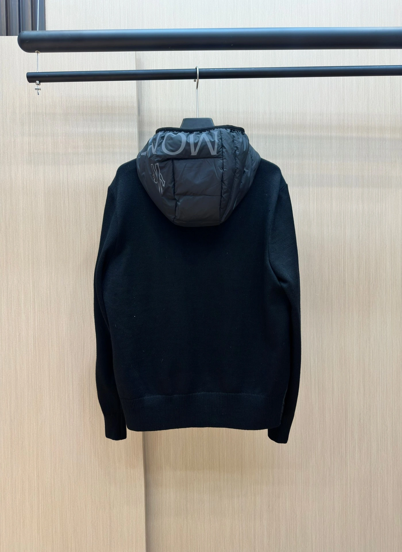 Moncler Down Jackets TravelReady 146079