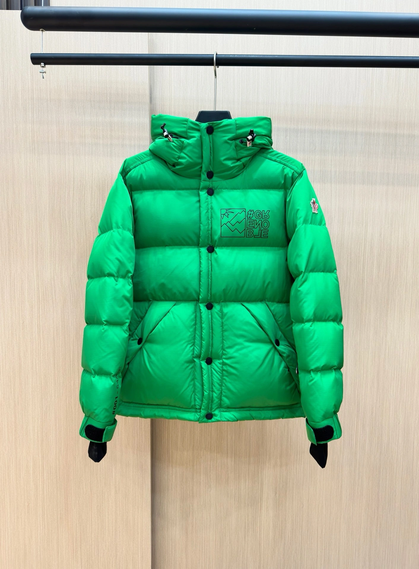 Upgraded Moncler Down Jackets 146085