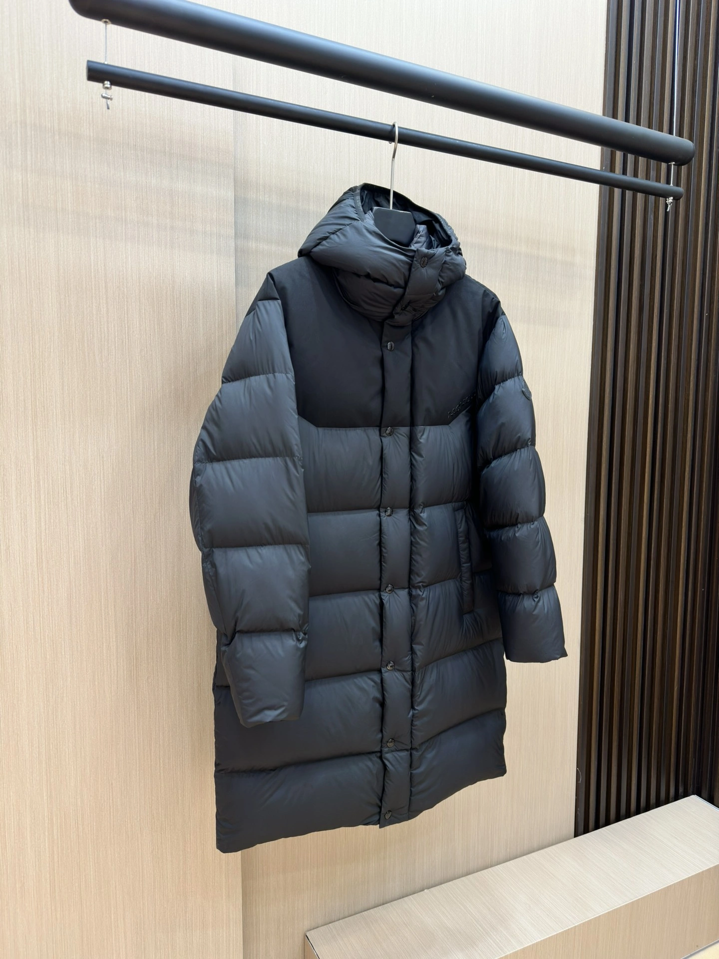 Moncler Down Jackets Unisex 146069