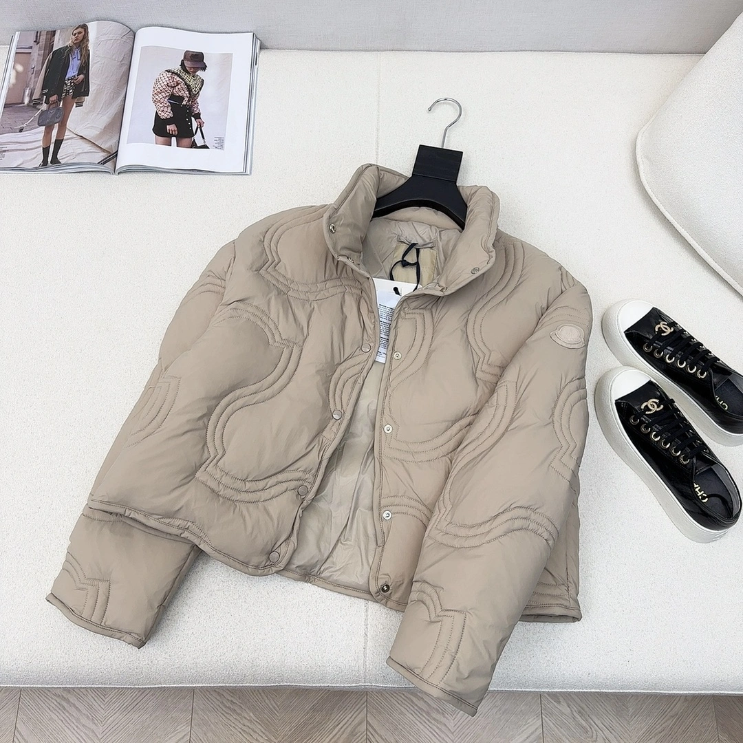 Moncler Down Jackets Lightweight 146071