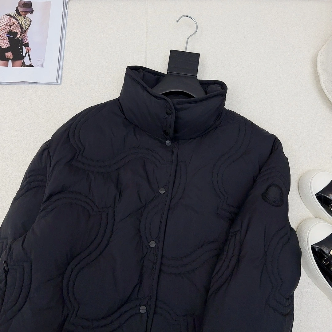 FashionForward Moncler Down Jackets 146073