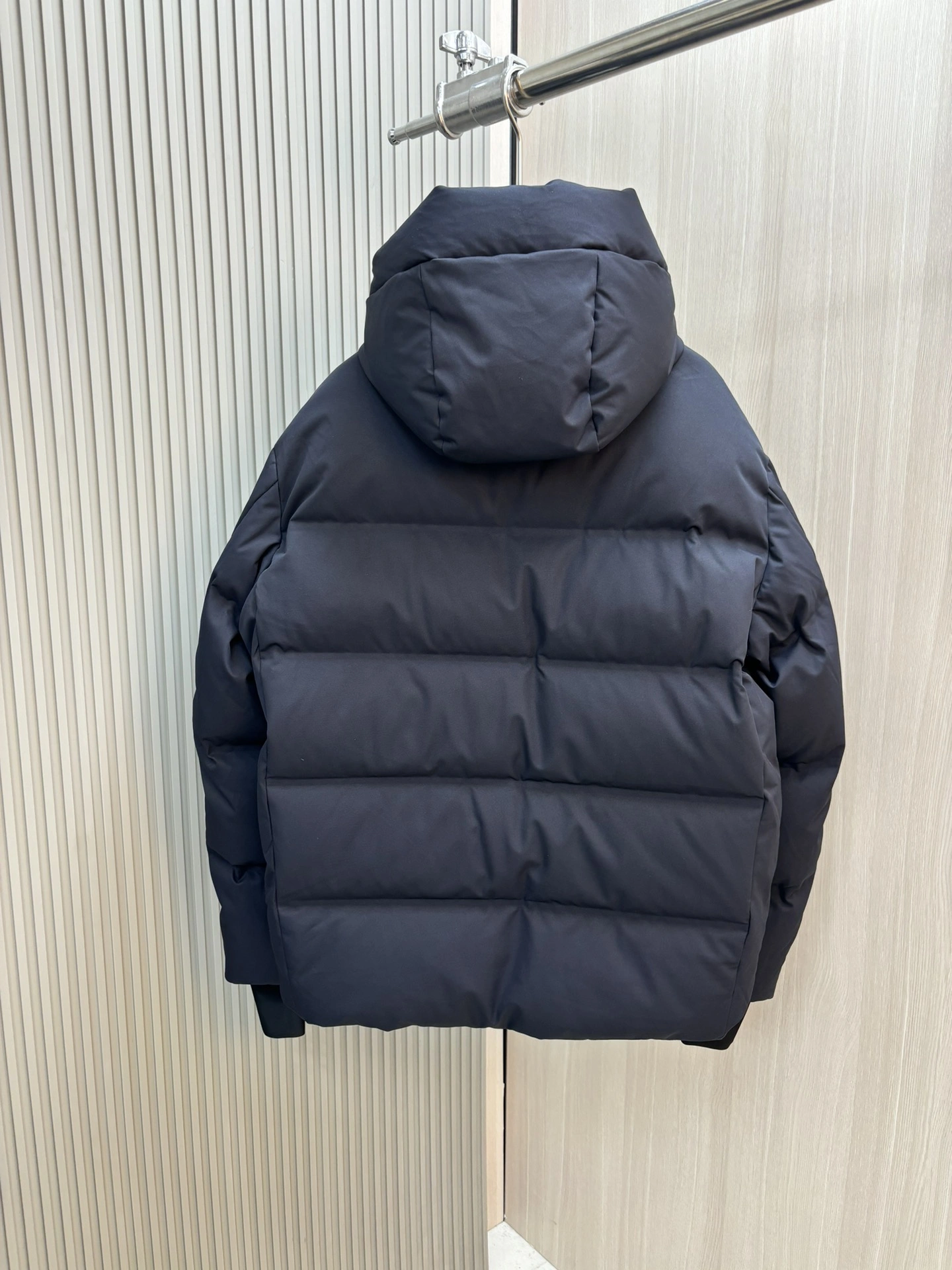 Moncler Down Jackets Practical 146066