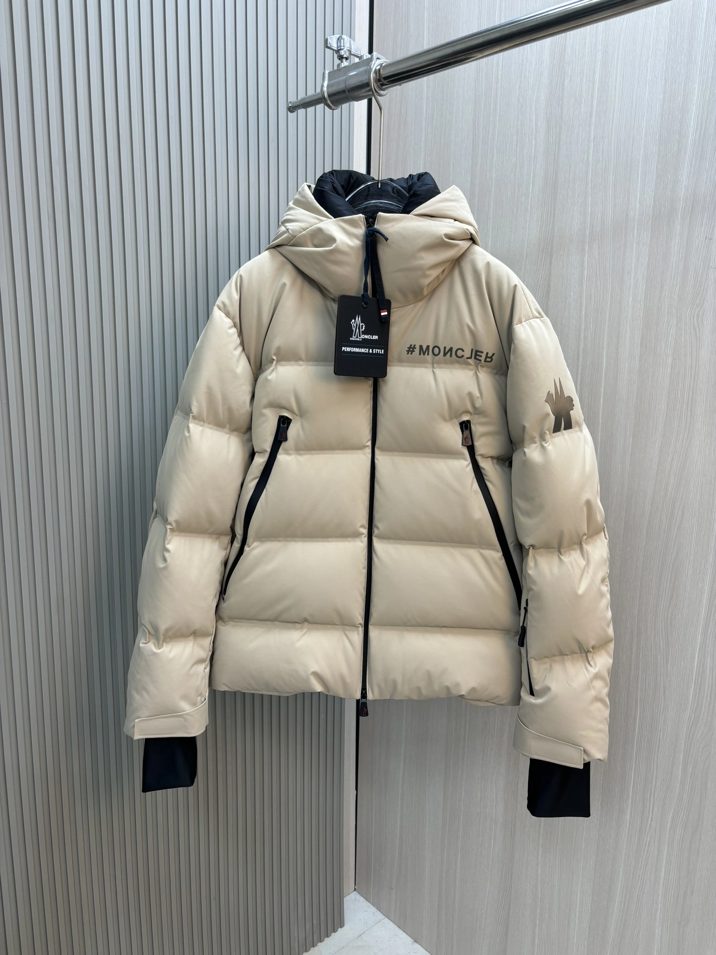 SportInspired Moncler Down Jackets 146067