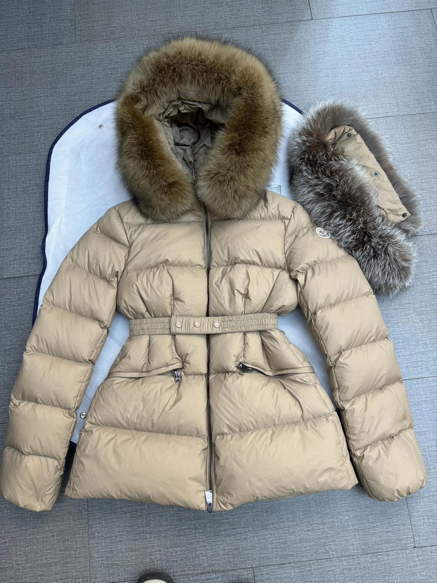 Classic Moncler Down Jackets 146065