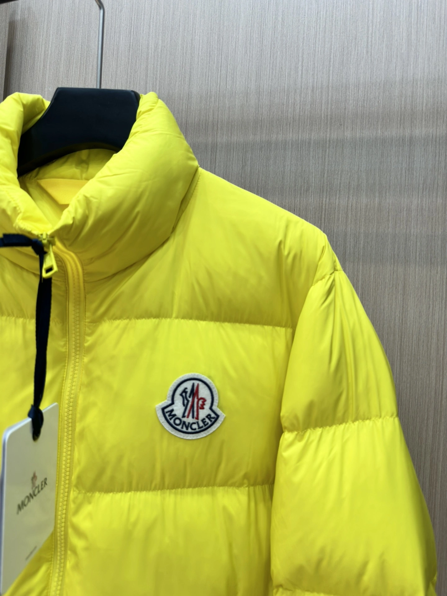 Thermal Moncler Down Jackets 146081