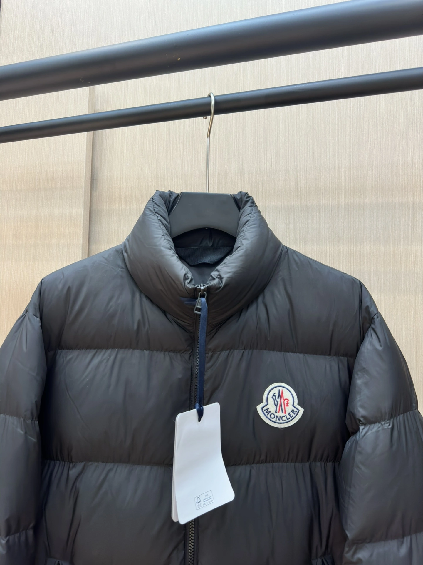 Moncler Down Jackets Comfortable 146062