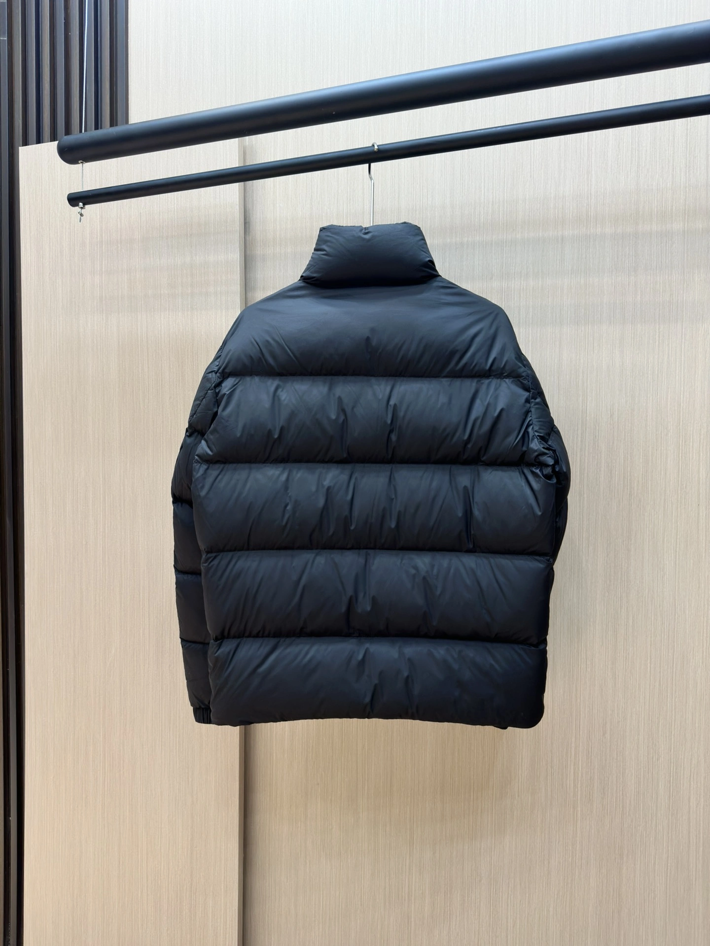 Moncler Down Jackets Comfortable 146062