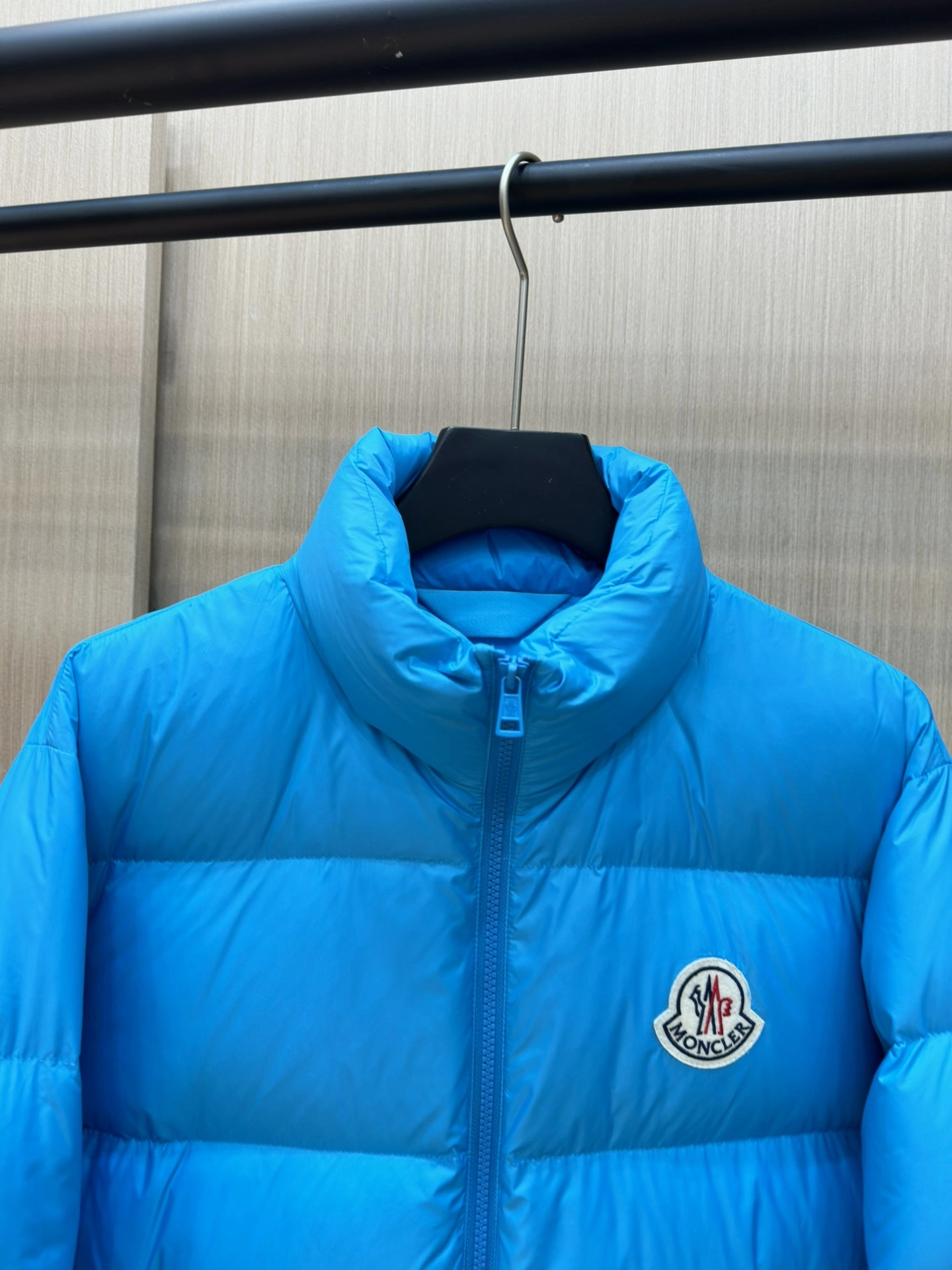Moncler Down Jackets Resilient 146061