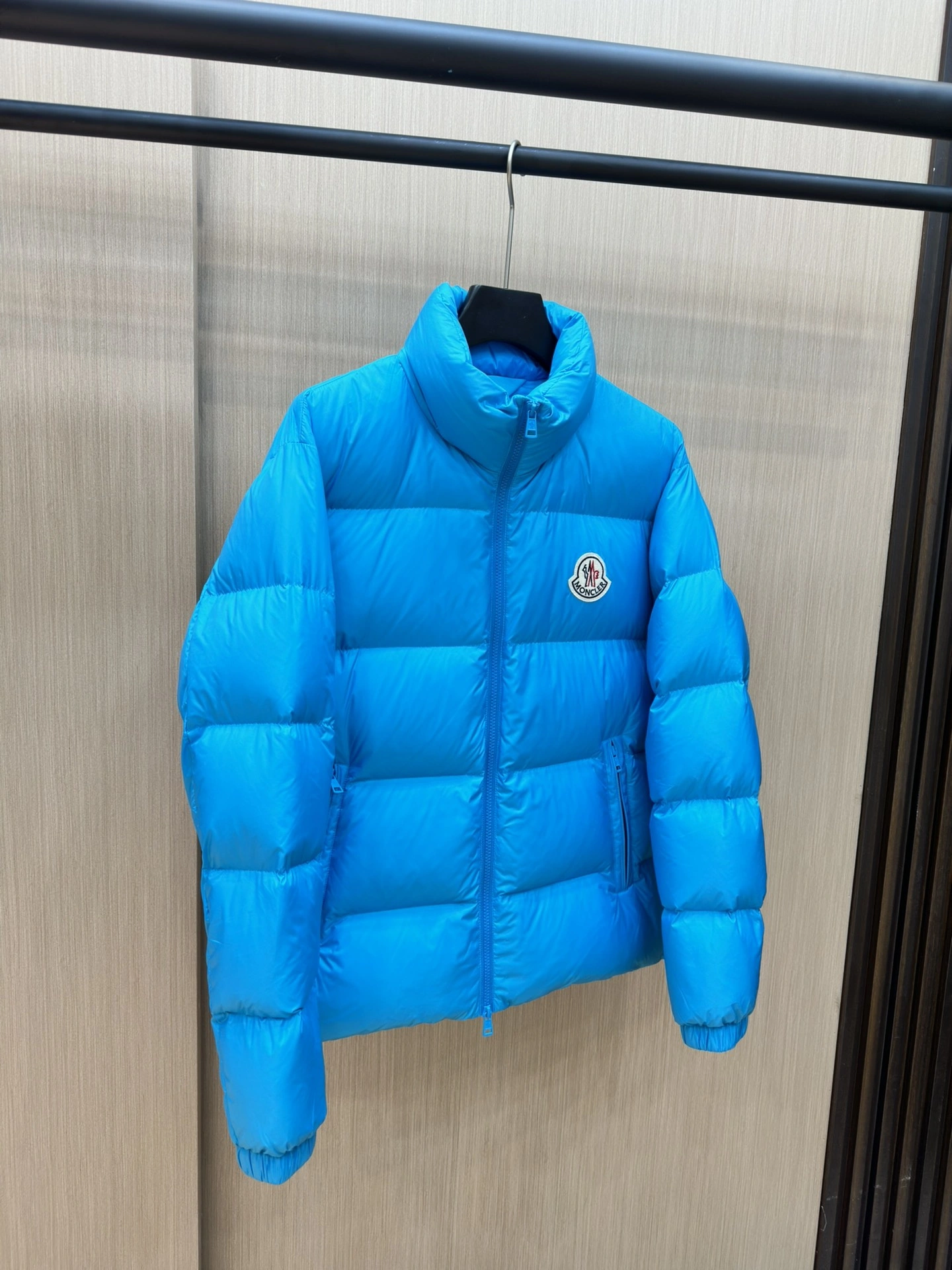 Moncler Down Jackets Resilient 146061