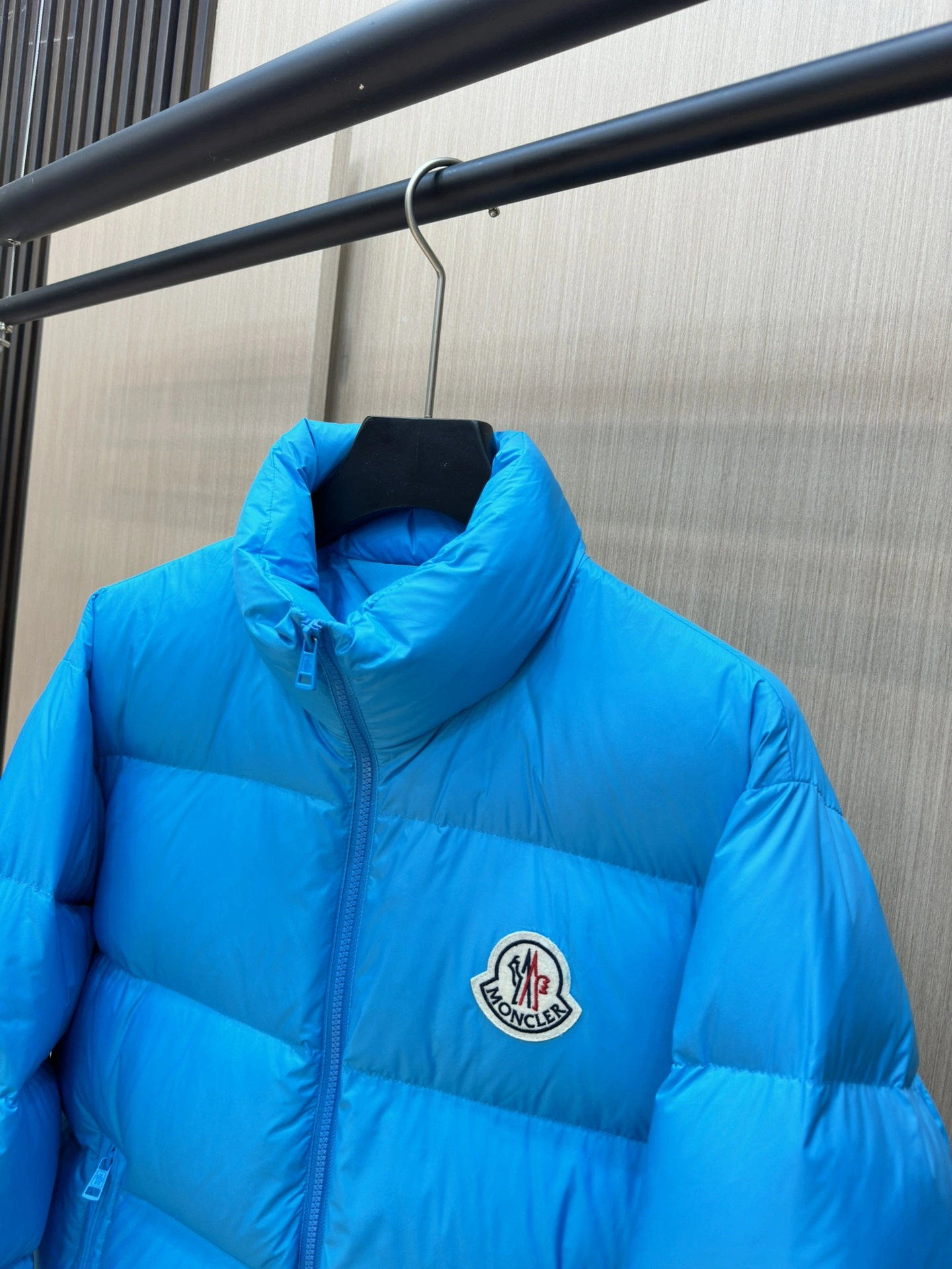 Moncler Down Jackets Resilient 146061