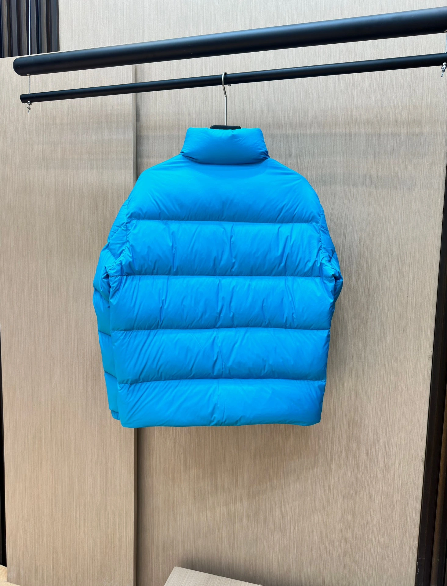 Moncler Down Jackets Resilient 146061