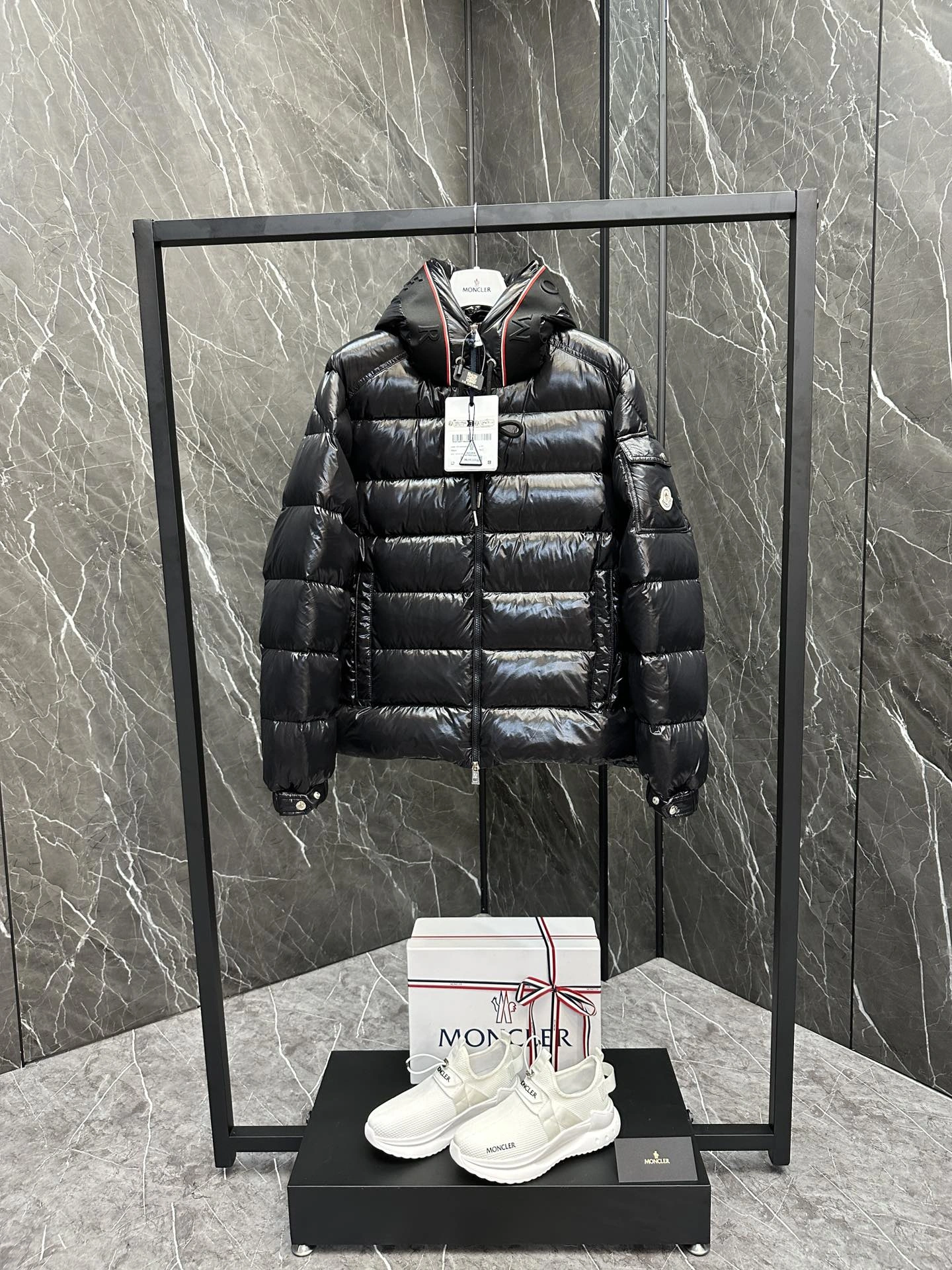 Moncler Down Jackets Sustainable 146048