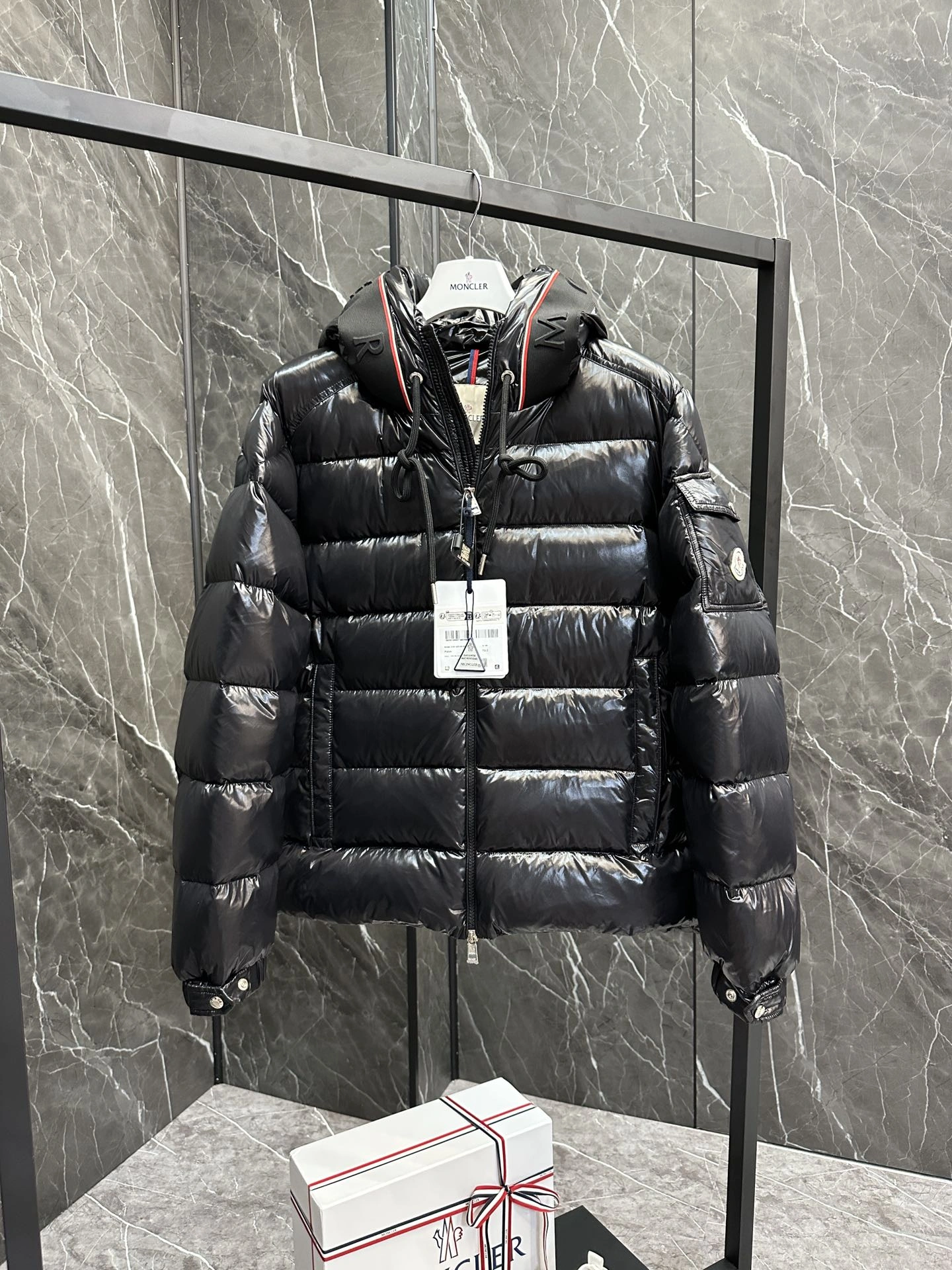 Moncler Down Jackets Sustainable 146048